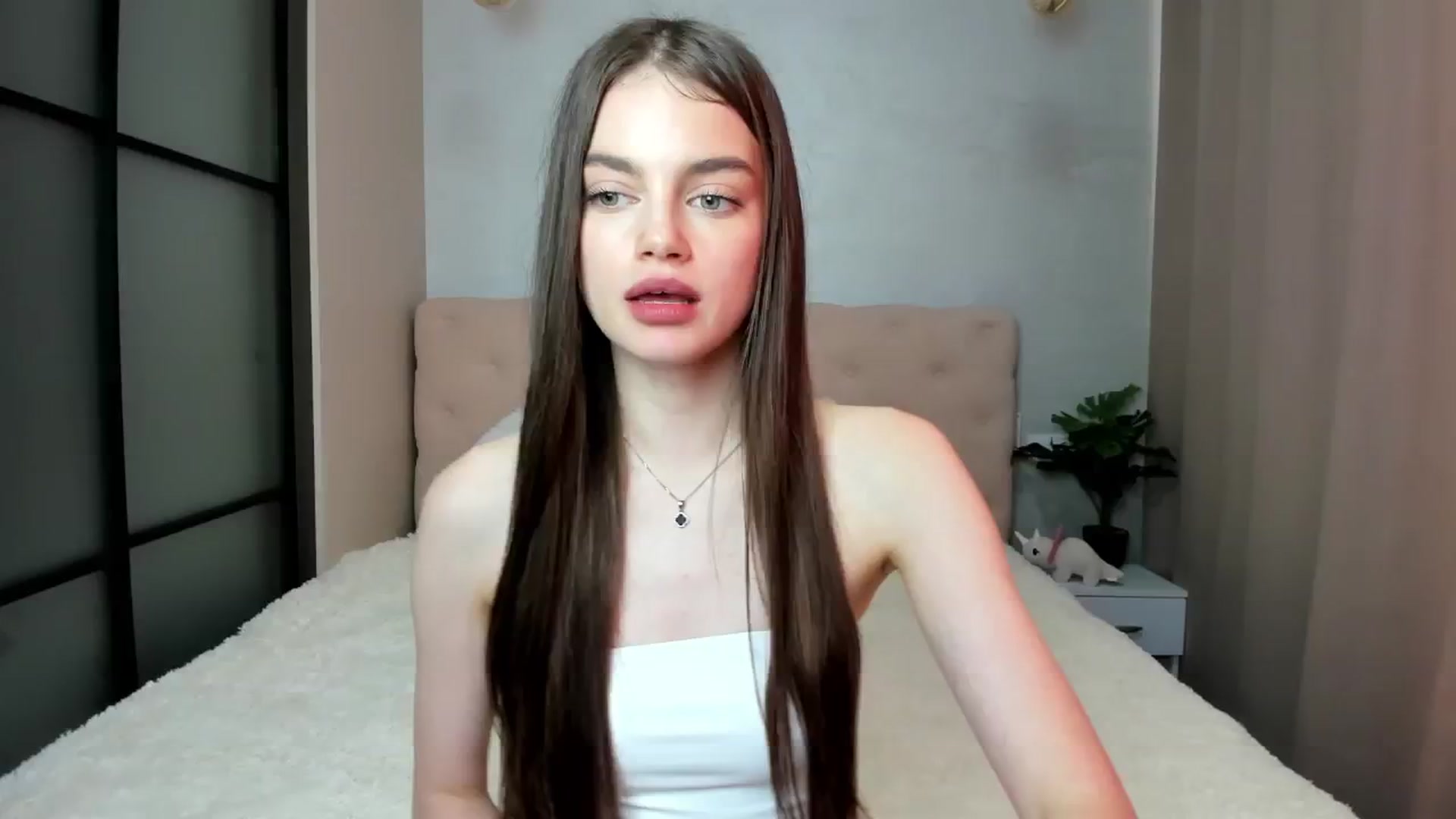 Gallery image thumbnail from Mias_Secret's myfreecams stream on, 11/07/2024, 08:10 image 18 of 20