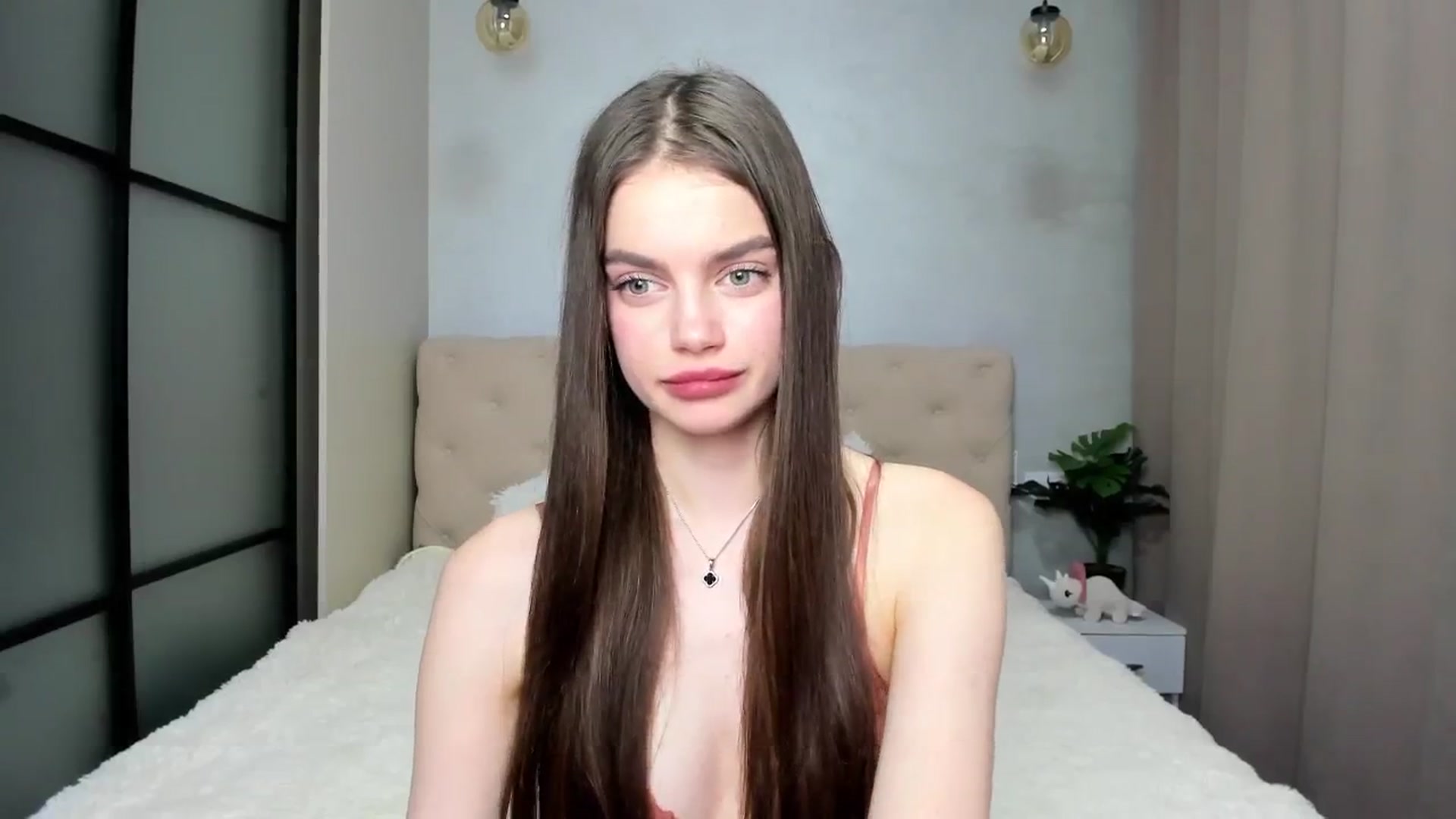 Gallery image thumbnail from Mias_Secret's myfreecams stream on, 11/08/2024, 07:48 image 18 of 20