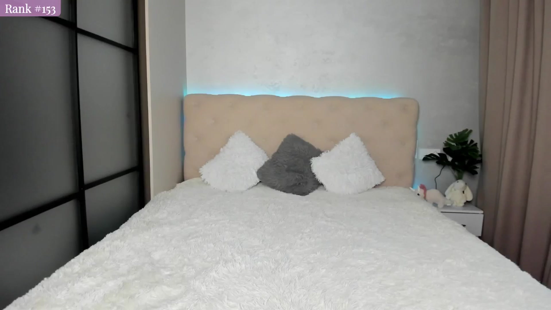 Gallery image thumbnail from Mias_Secret's myfreecams stream on, 11/28/2024, 06:44 image 8 of 20