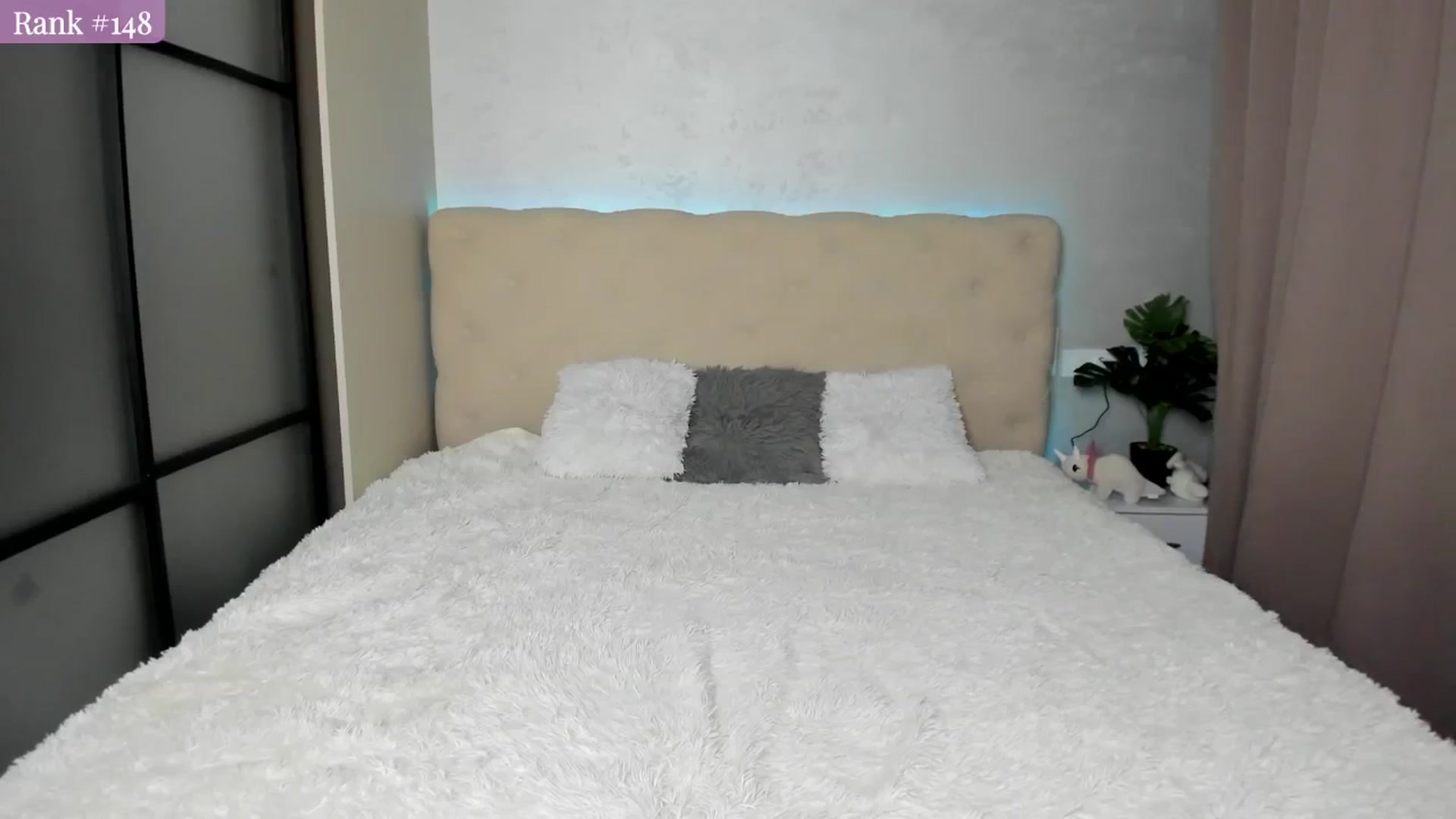 Gallery image thumbnail from Mias_Secret's myfreecams stream on, 11/30/2024, 07:53 image 20 of 20