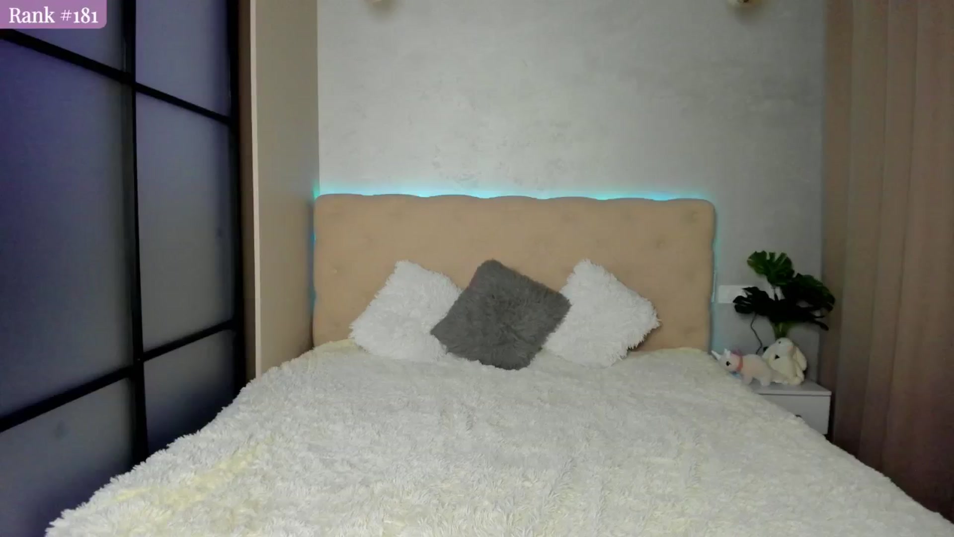 Gallery image thumbnail from Mias_Secret's myfreecams stream on, 12/02/2024, 07:12 image 10 of 20