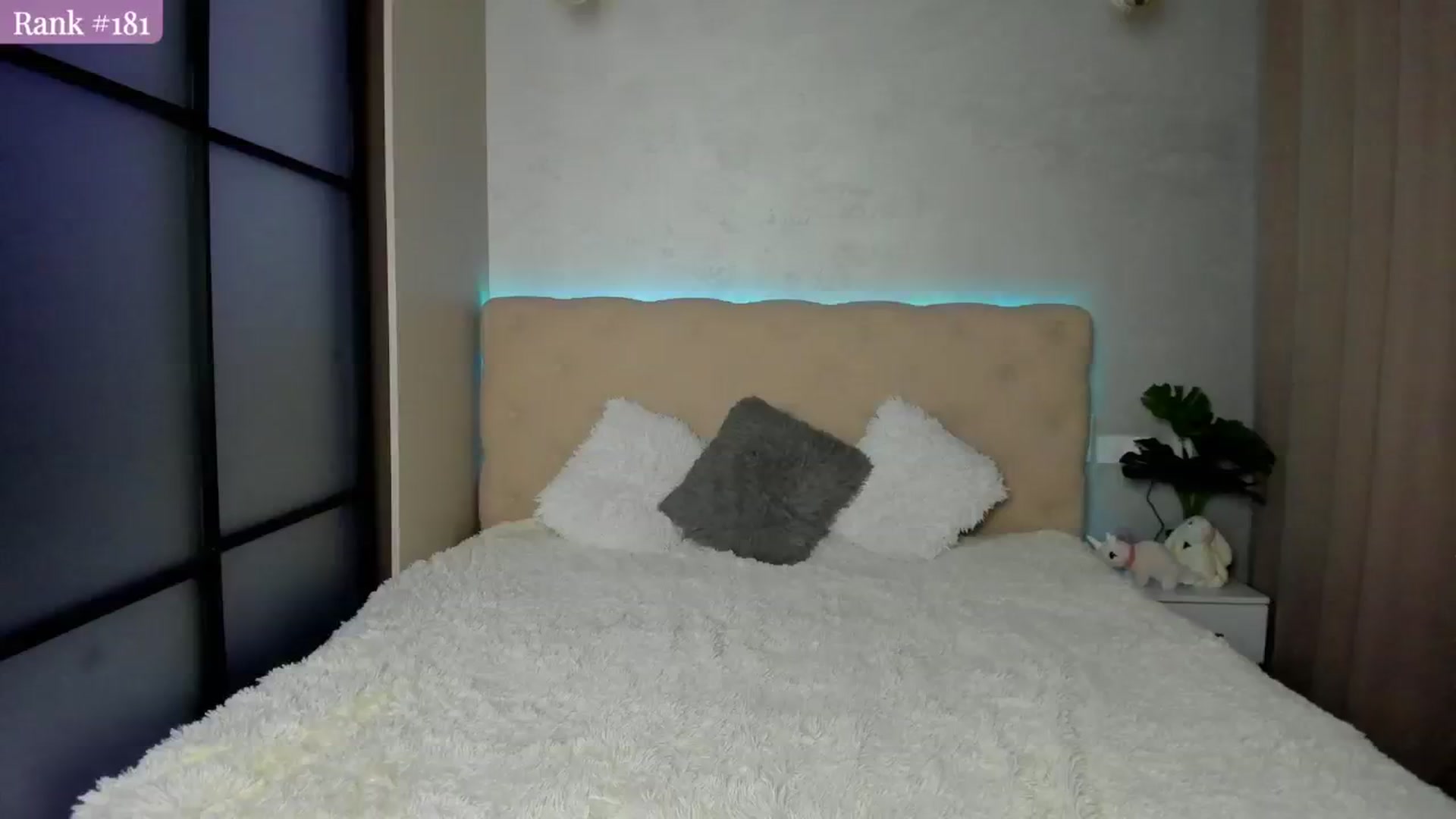 Gallery image thumbnail from Mias_Secret's myfreecams stream on, 12/02/2024, 07:12 image 9 of 20