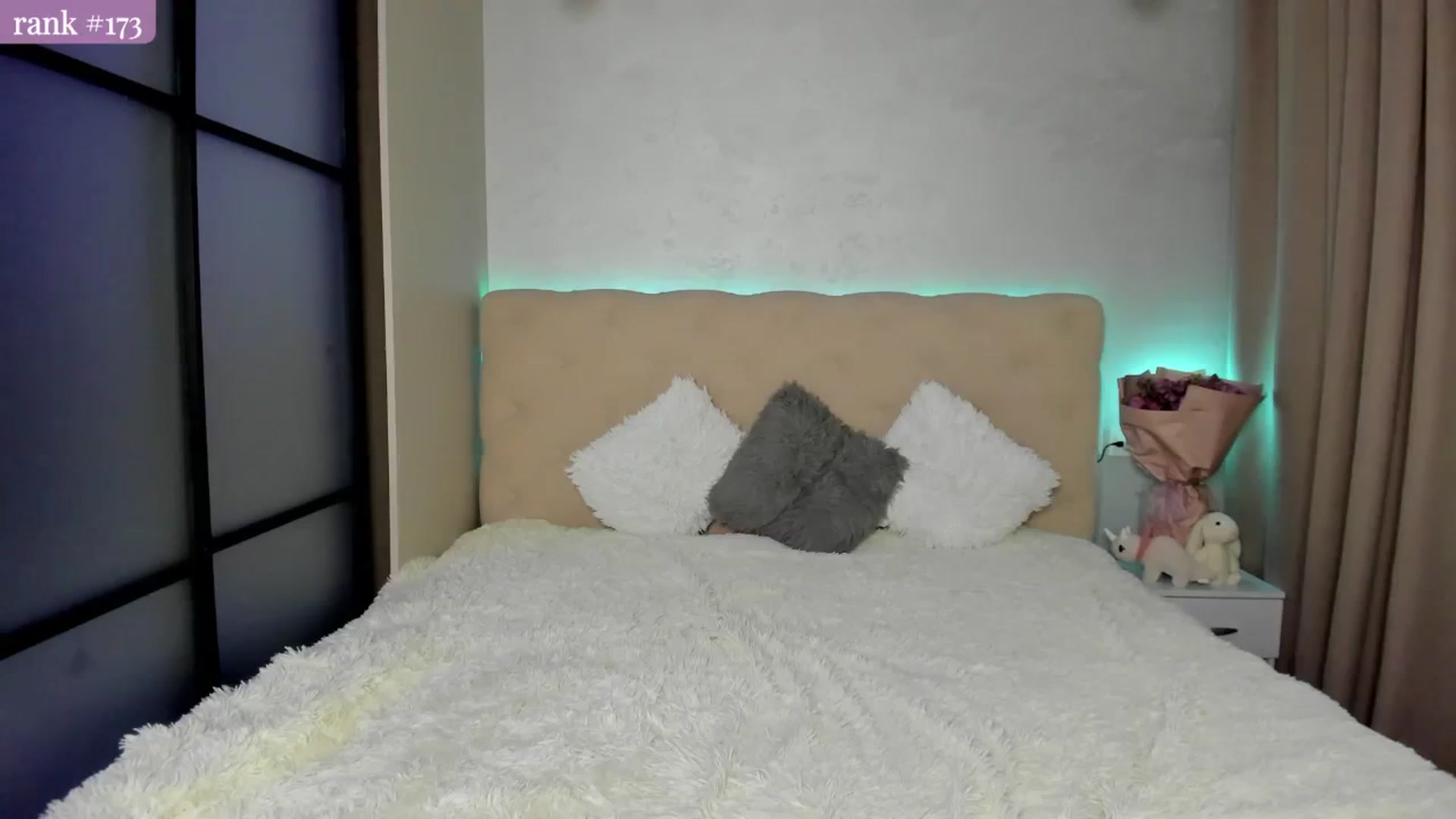 Gallery image thumbnail from Mias_Secret's myfreecams stream on, 12/10/2024, 07:47 image 14 of 20