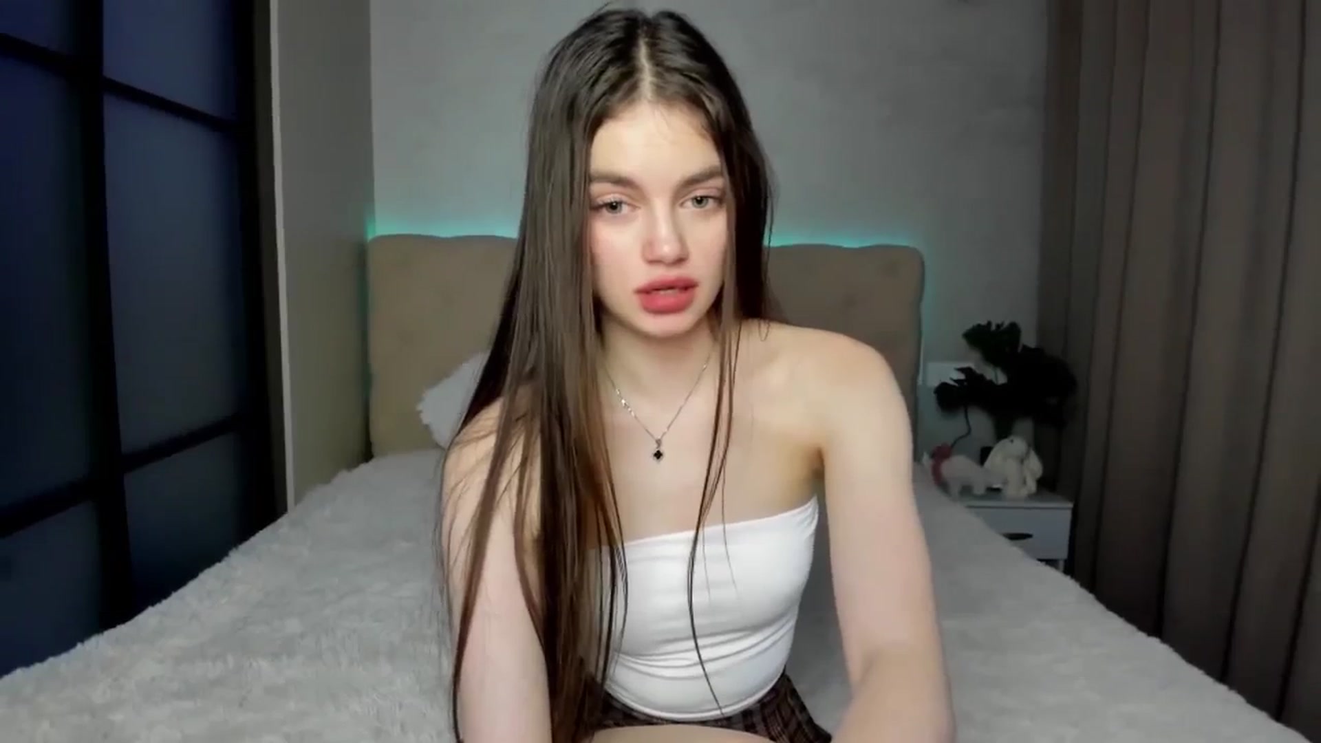 Gallery image thumbnail from Mias_Secret's myfreecams stream on, 12/15/2024, 07:57 image 8 of 20