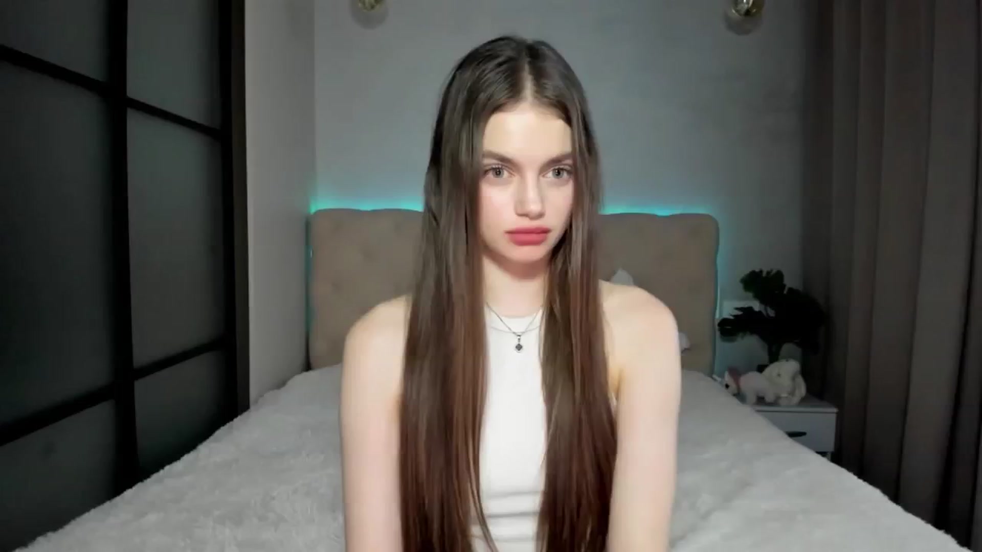 Gallery image thumbnail from Mias_Secret's myfreecams stream on, 12/16/2024, 07:33 image 16 of 20