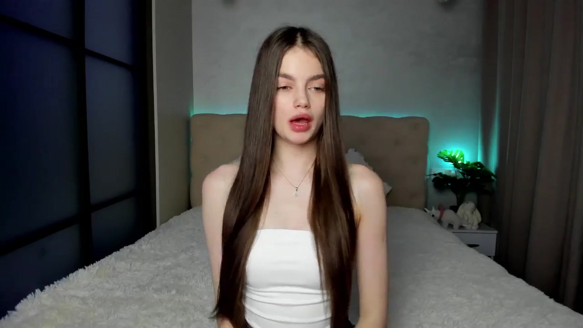 Gallery image thumbnail from Mias_Secret's myfreecams stream on, 12/17/2024, 06:27 image 10 of 20