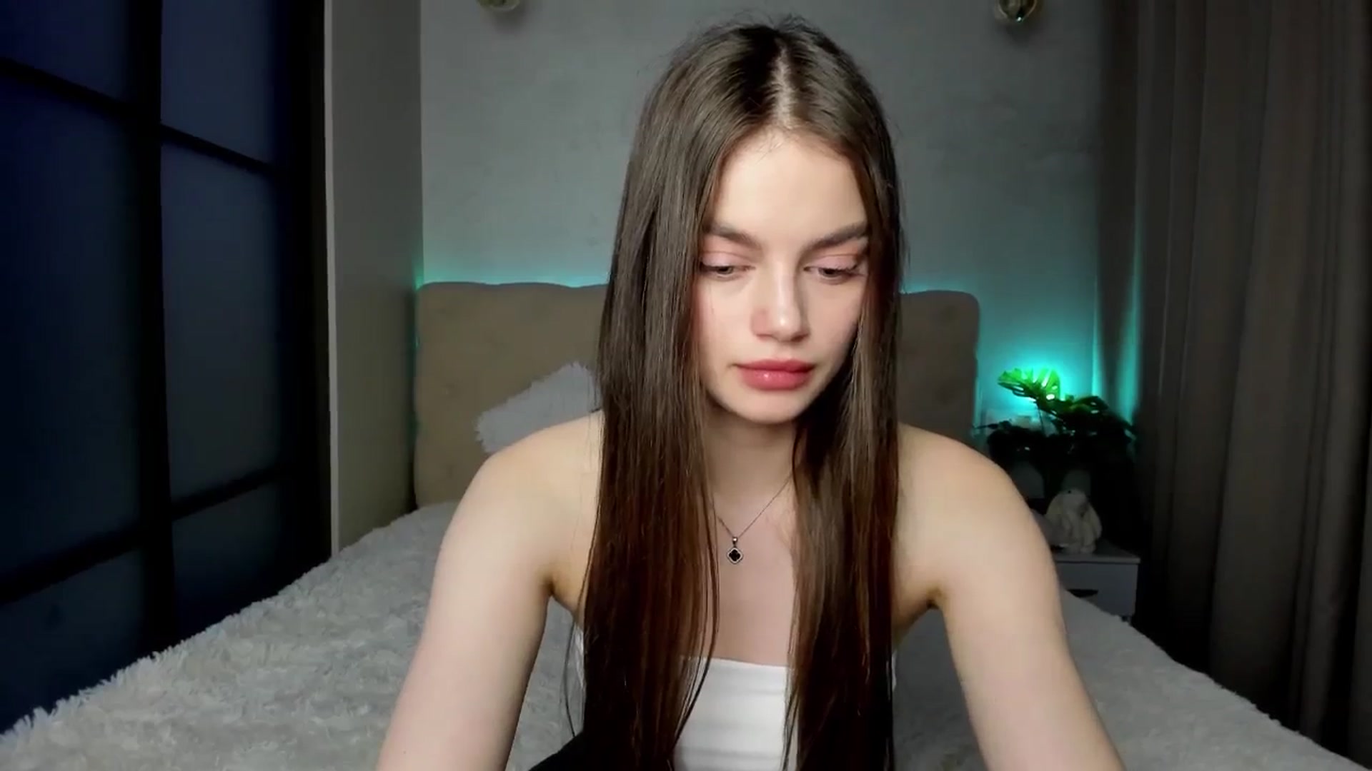 Gallery image thumbnail from Mias_Secret's myfreecams stream on, 12/17/2024, 06:27 image 9 of 20