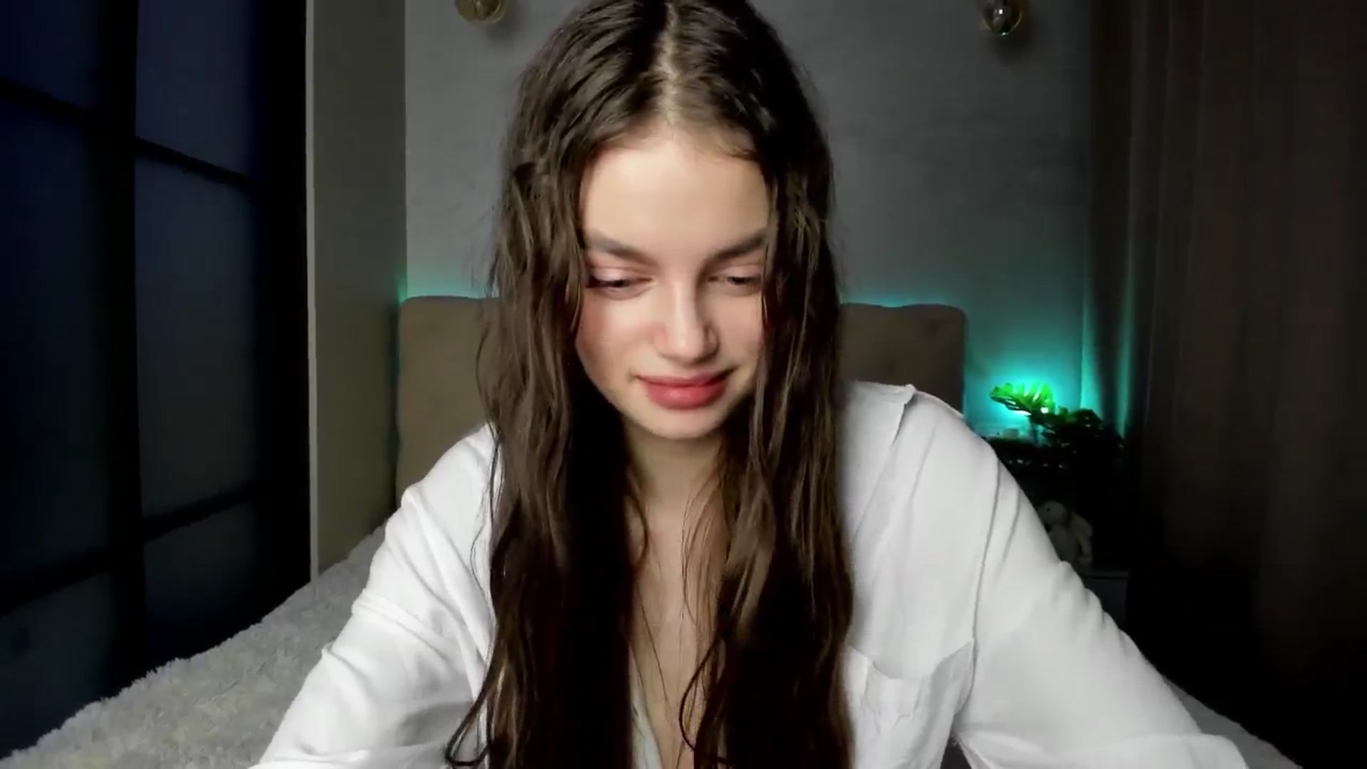 Gallery image thumbnail from Mias_Secret's myfreecams stream on, 12/20/2024, 06:47 image 14 of 20