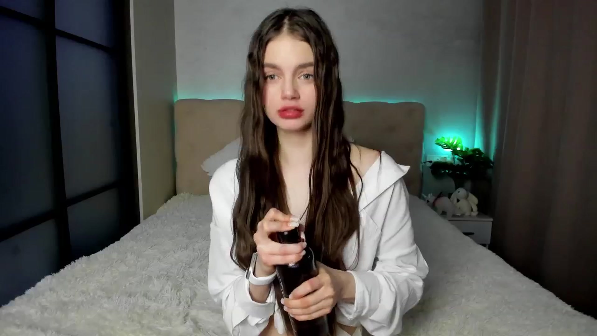 Gallery image thumbnail from Mias_Secret's myfreecams stream on, 12/20/2024, 06:47 image 17 of 20