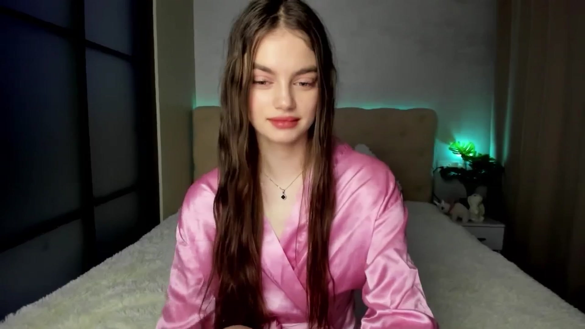 Gallery image thumbnail from Mias_Secret's myfreecams stream on, 12/21/2024, 06:02 image 10 of 20