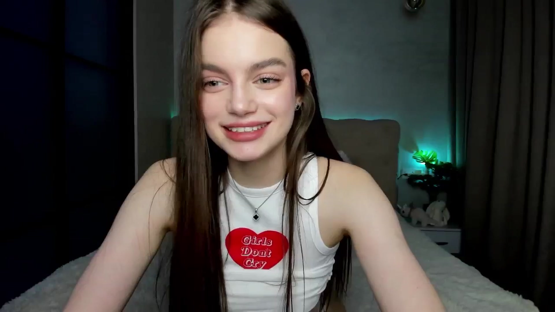 Gallery image thumbnail from Mias_Secret's myfreecams stream on, 12/22/2024, 06:12 image 11 of 20