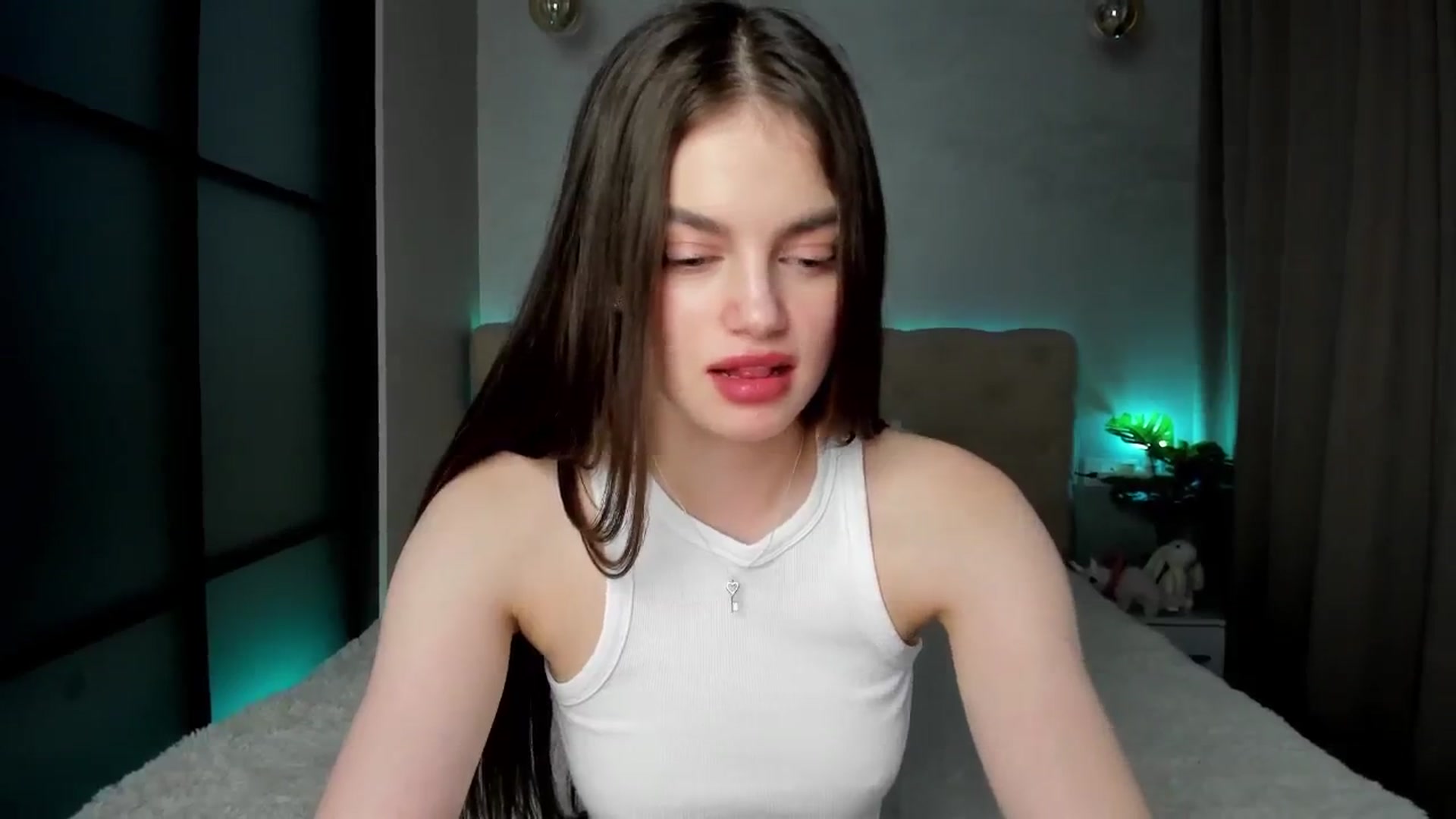 Gallery image thumbnail from Mias_Secret's myfreecams stream on, 12/27/2024, 07:04 image 20 of 20