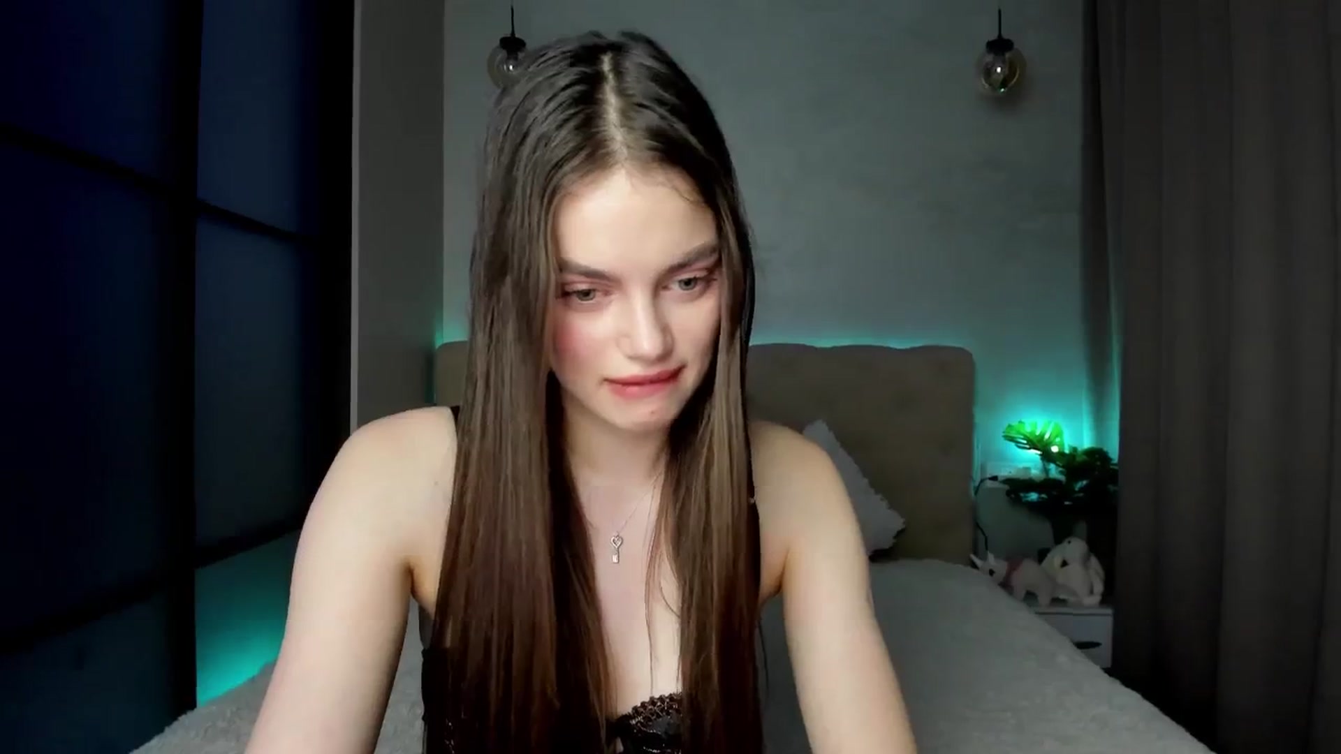 Gallery image thumbnail from Mias_Secret's myfreecams stream on, 12/30/2024, 03:49 image 17 of 20