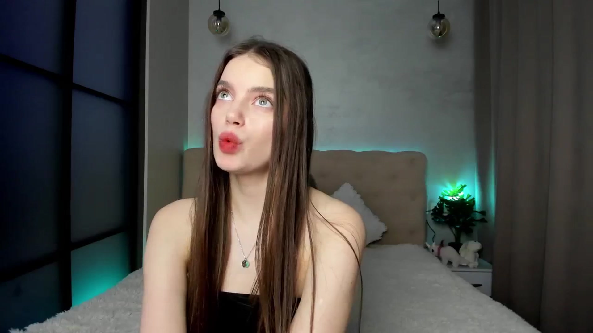 Gallery image thumbnail from Mias_Secret's myfreecams stream on, 01/02/2025, 09:00 image 5 of 20