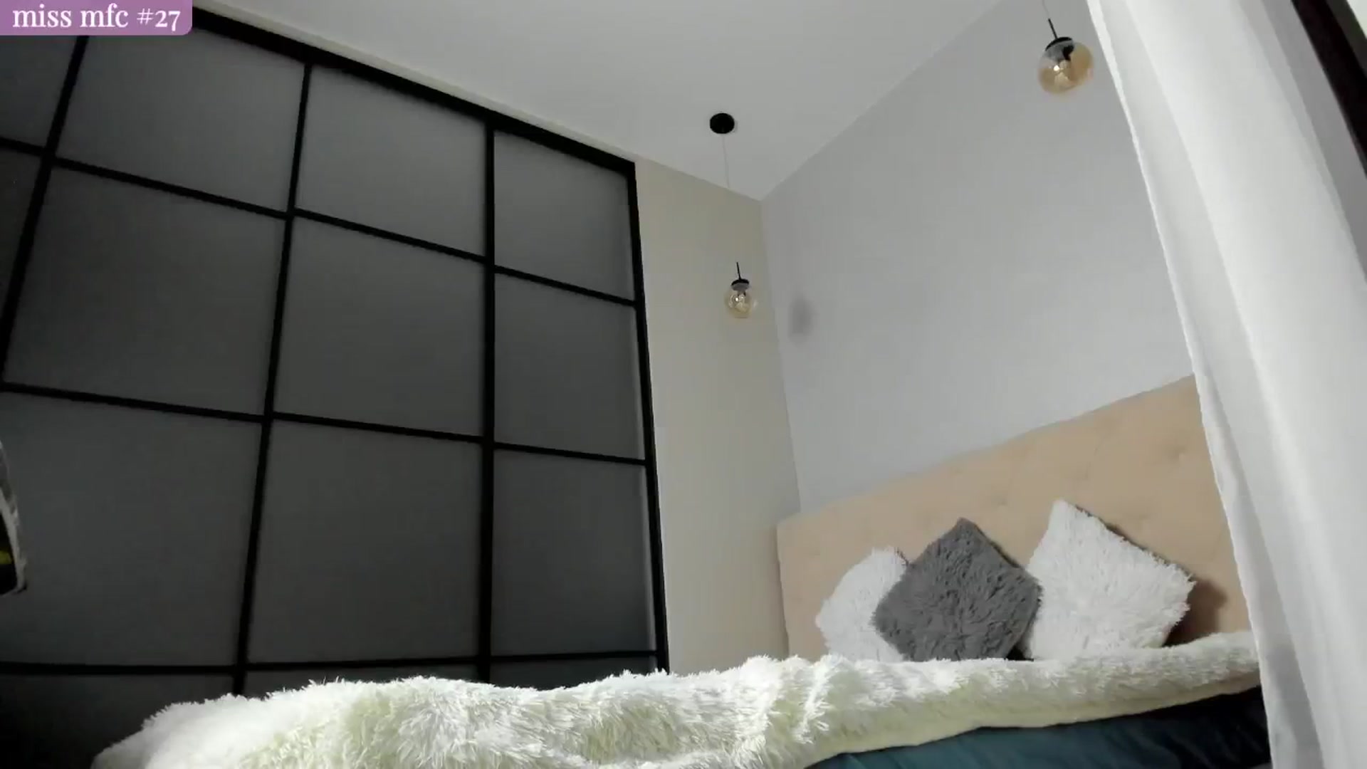 Gallery image thumbnail from Mias_Secret's myfreecams stream on, 01/06/2025, 06:26 image 13 of 20