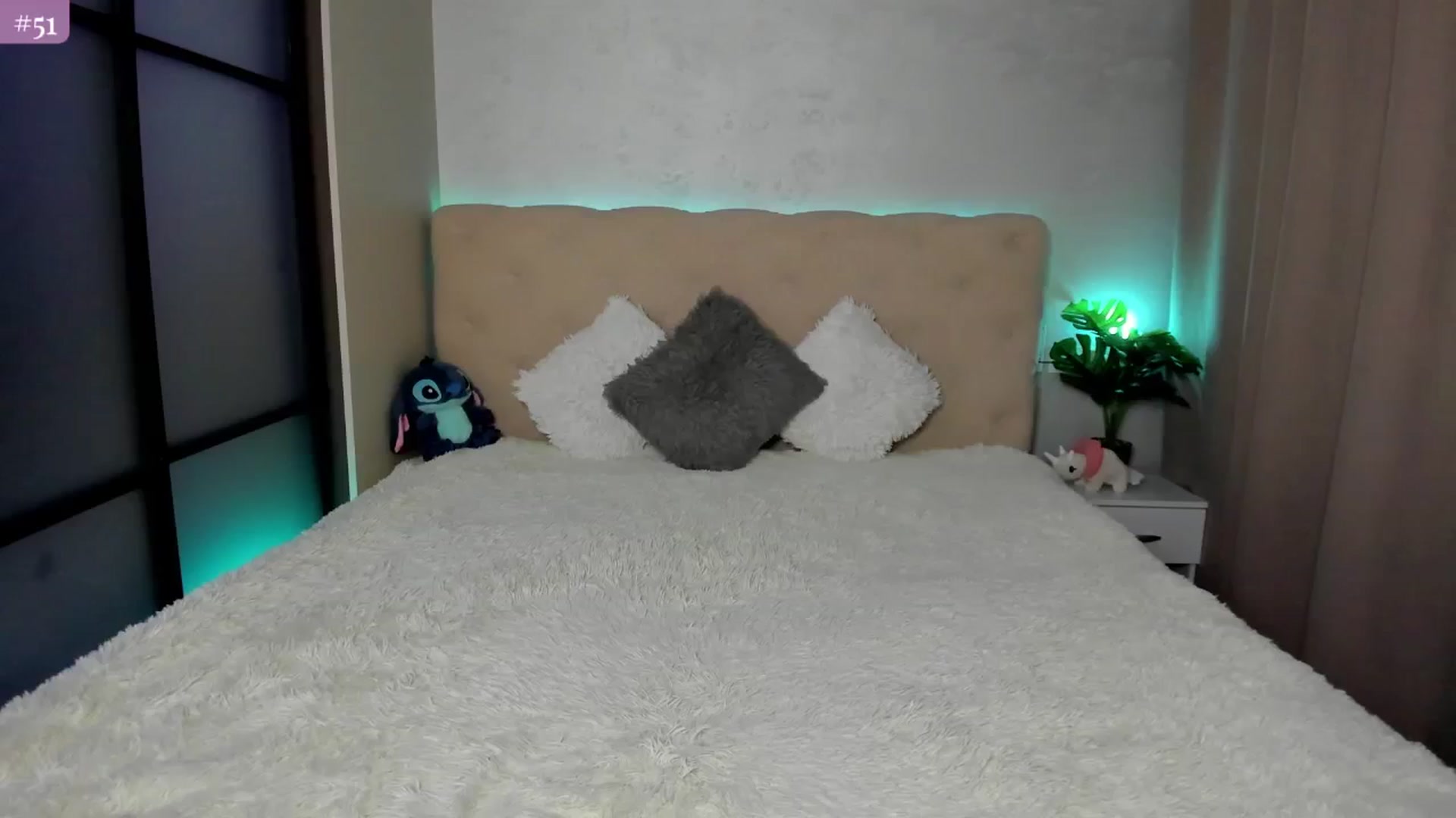 Gallery image thumbnail from Mias_Secret's myfreecams stream on, 01/15/2025, 05:50 image 5 of 20