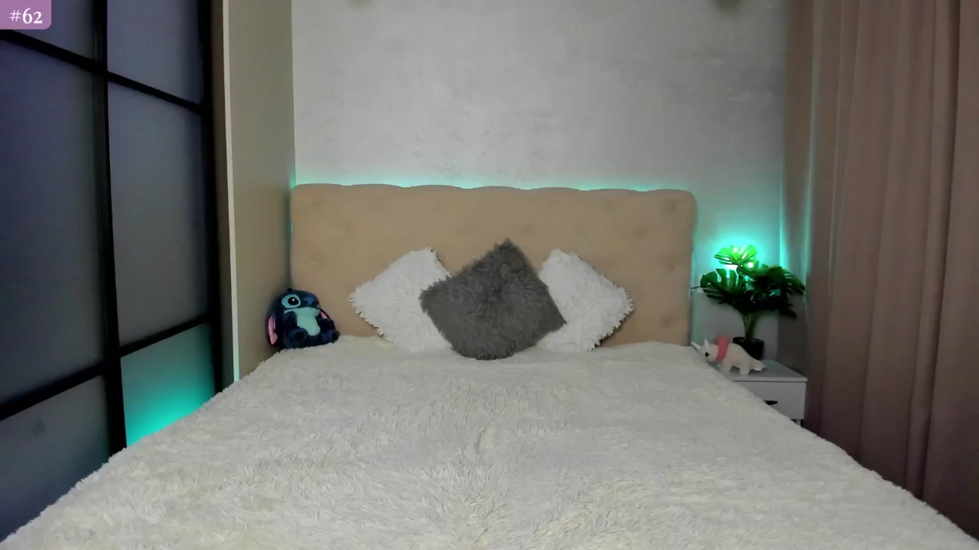 Gallery image thumbnail from Mias_Secret's myfreecams stream on, 01/17/2025, 04:34 image 17 of 20