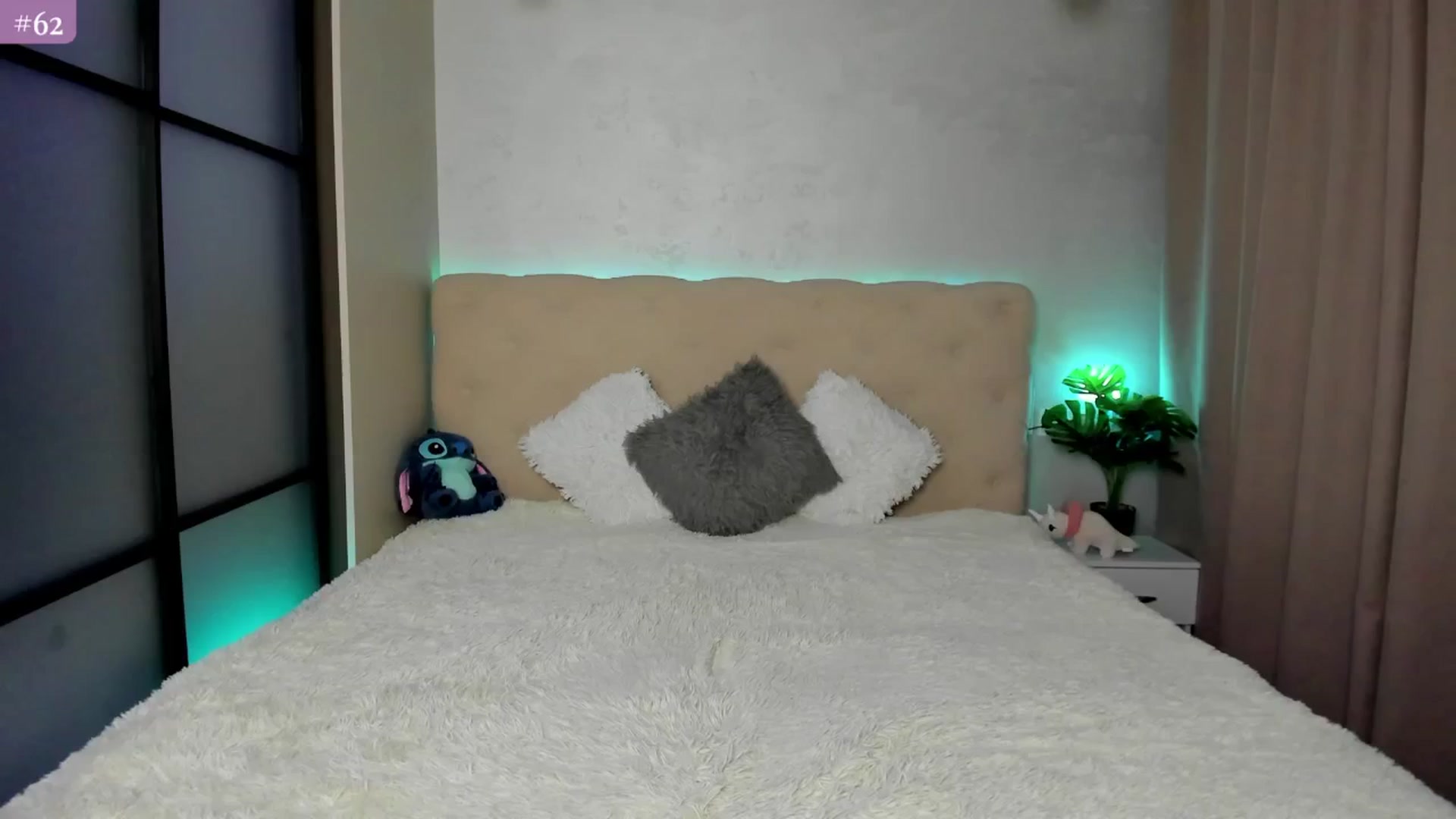 Gallery image thumbnail from Mias_Secret's myfreecams stream on, 01/17/2025, 04:34 image 16 of 20