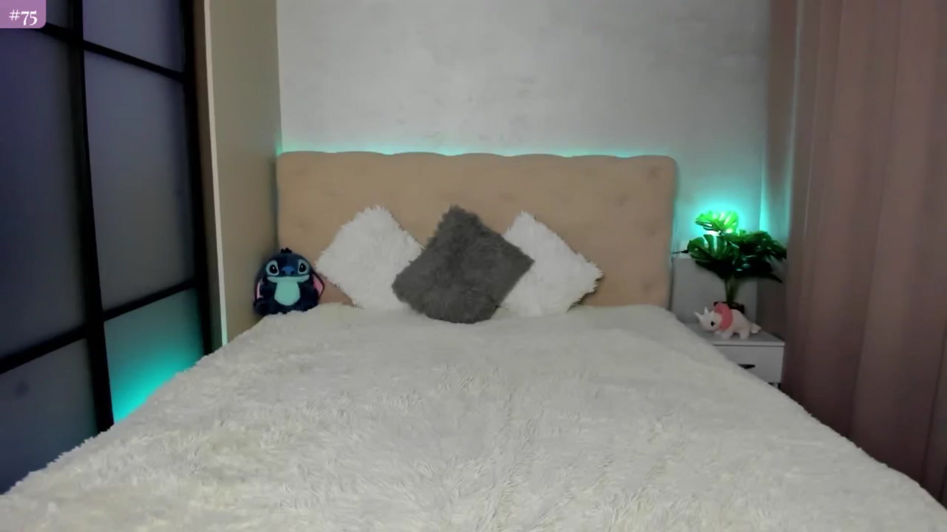Gallery image thumbnail from Mias_Secret's myfreecams stream on, 01/19/2025, 05:42 image 7 of 20