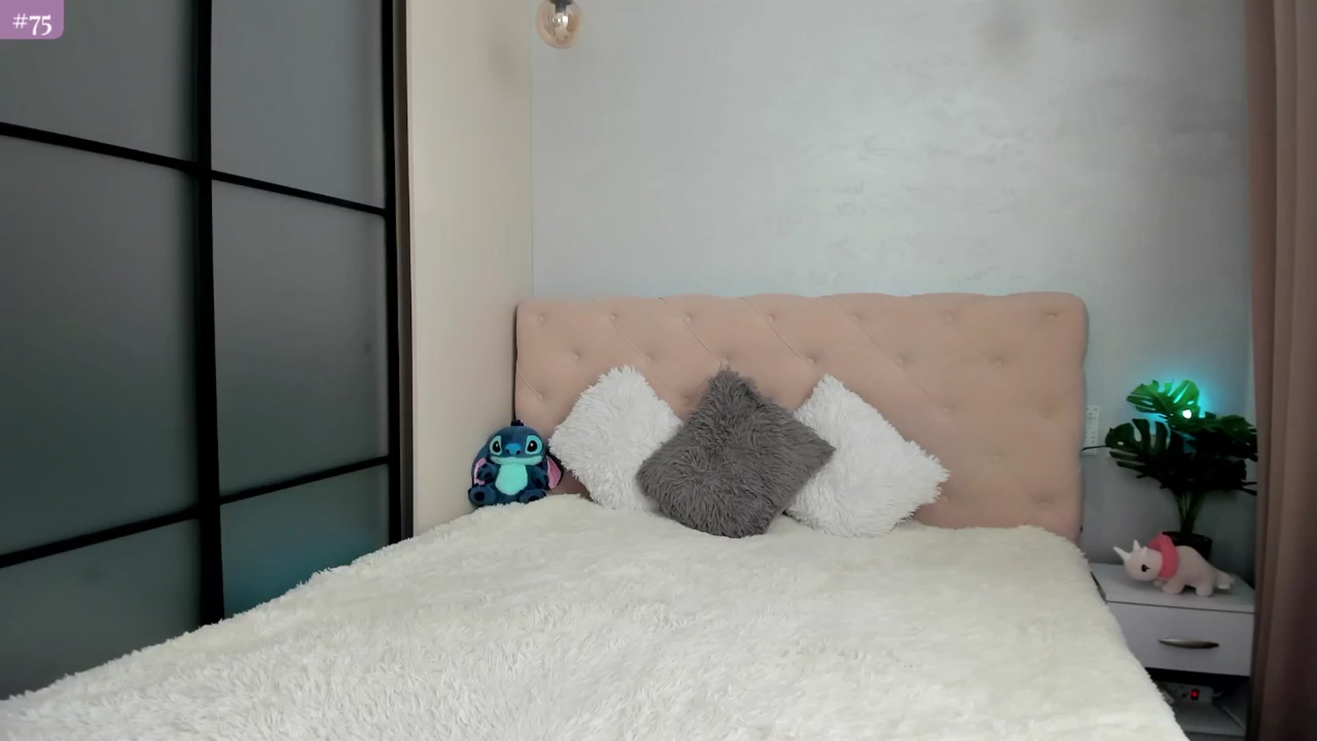 Gallery image thumbnail from Mias_Secret's myfreecams stream on, 01/19/2025, 07:13 image 19 of 20
