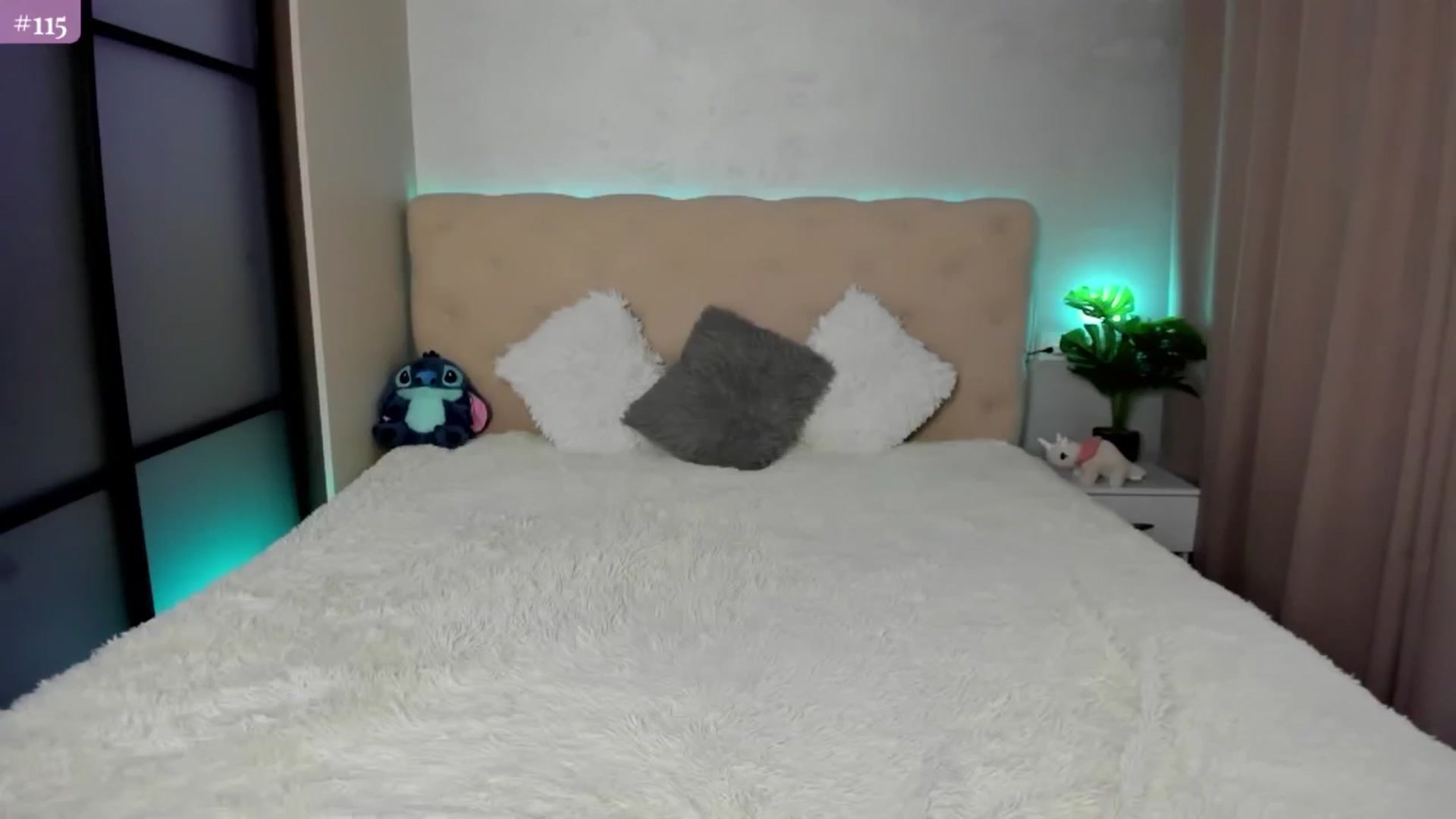 Gallery image thumbnail from Mias_Secret's myfreecams stream on, 01/25/2025, 07:21 image 15 of 20