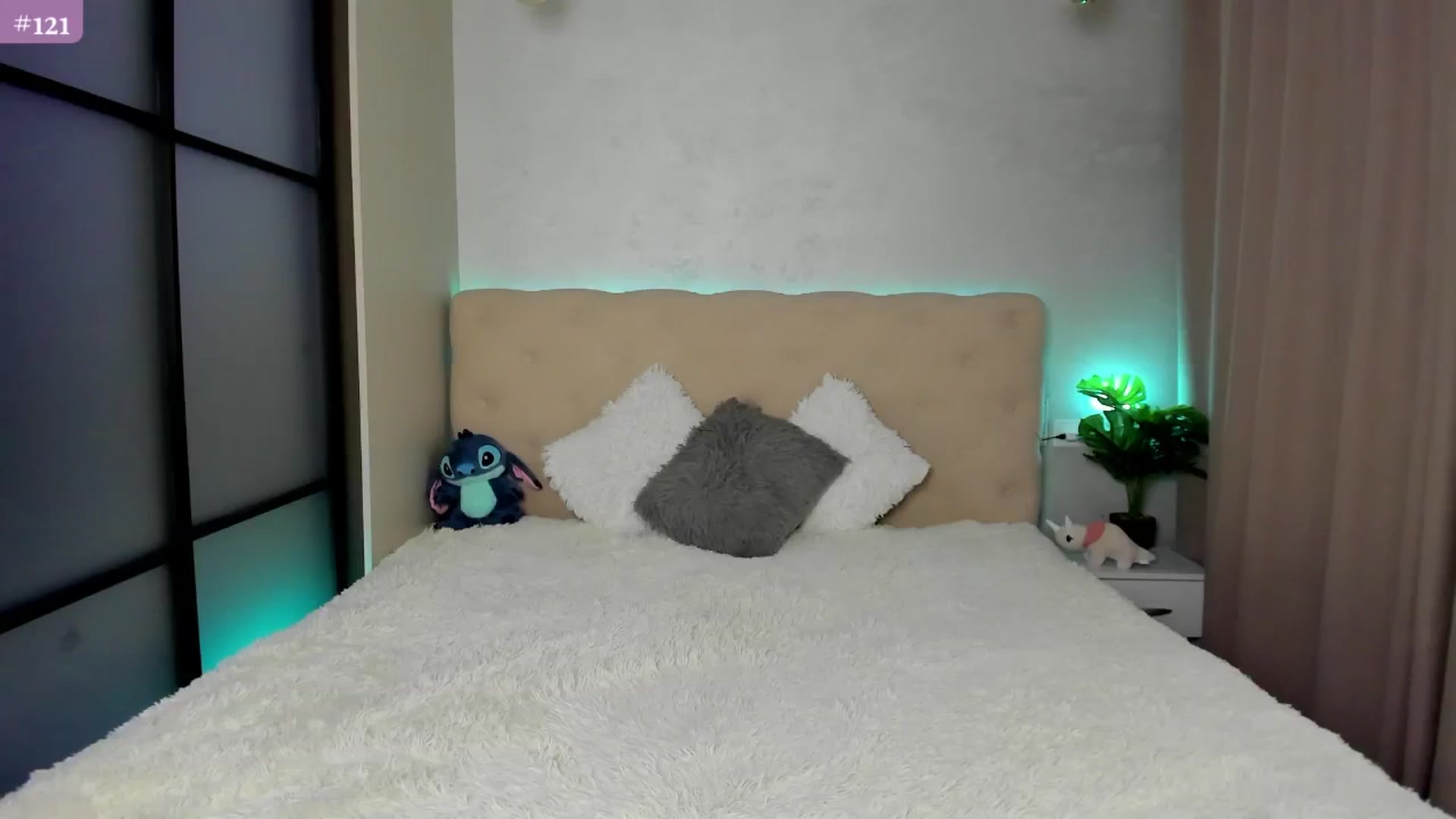 Gallery image thumbnail from Mias_Secret's myfreecams stream on, 01/26/2025, 08:03 image 15 of 20