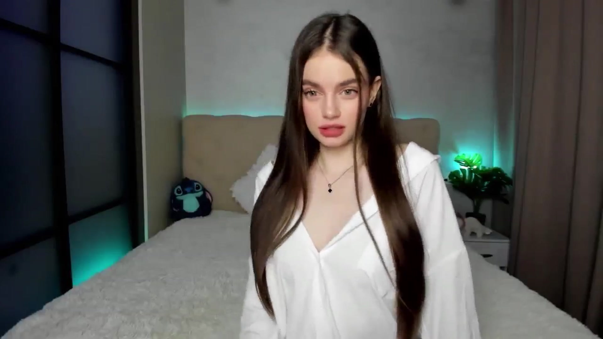Gallery image thumbnail from Mias_Secret's myfreecams stream on, 02/07/2025, 04:16 image 2 of 20