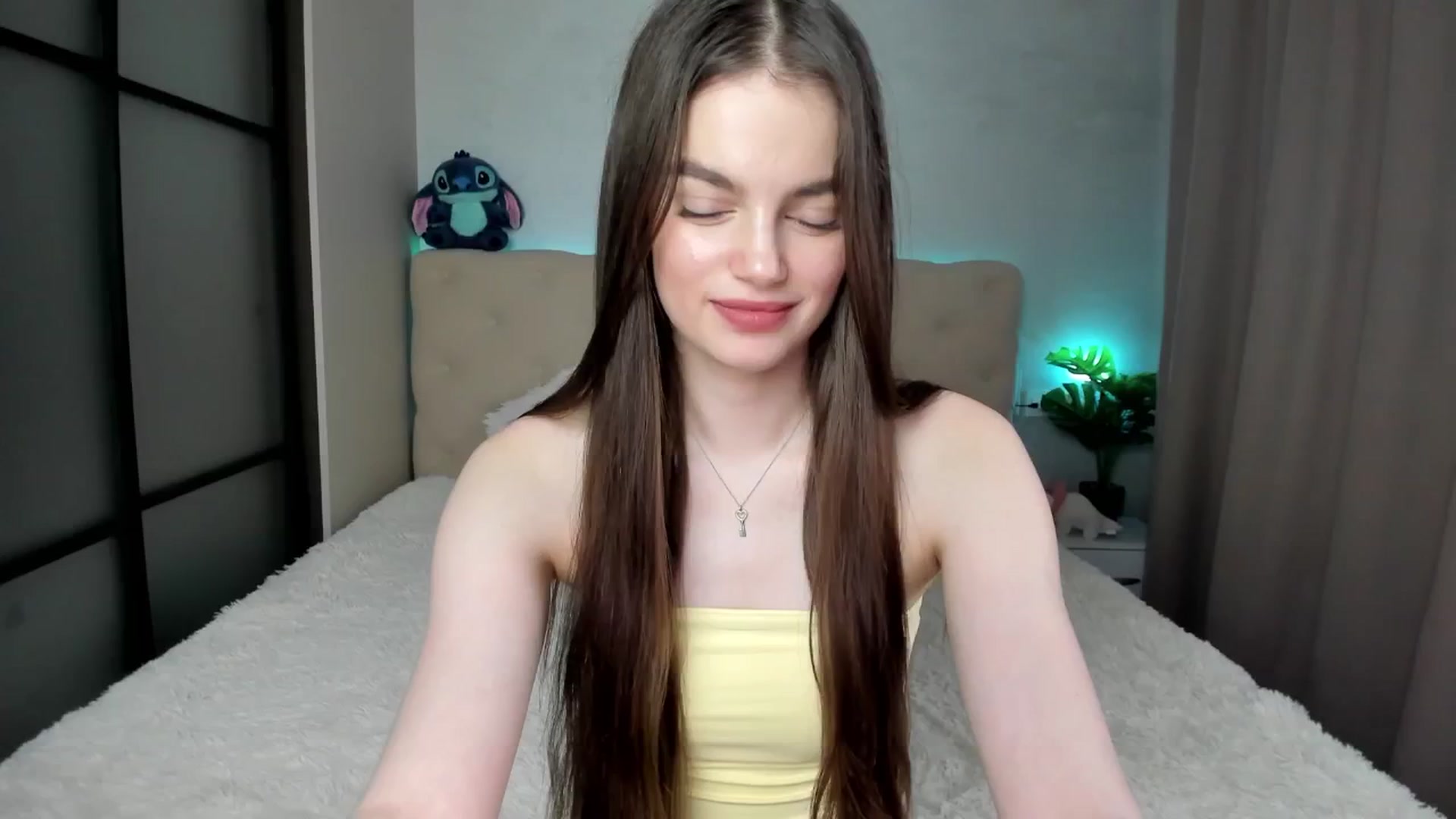 Gallery image thumbnail from Mias_Secret's myfreecams stream on, 04/03/2025, 07:01 image 7 of 20