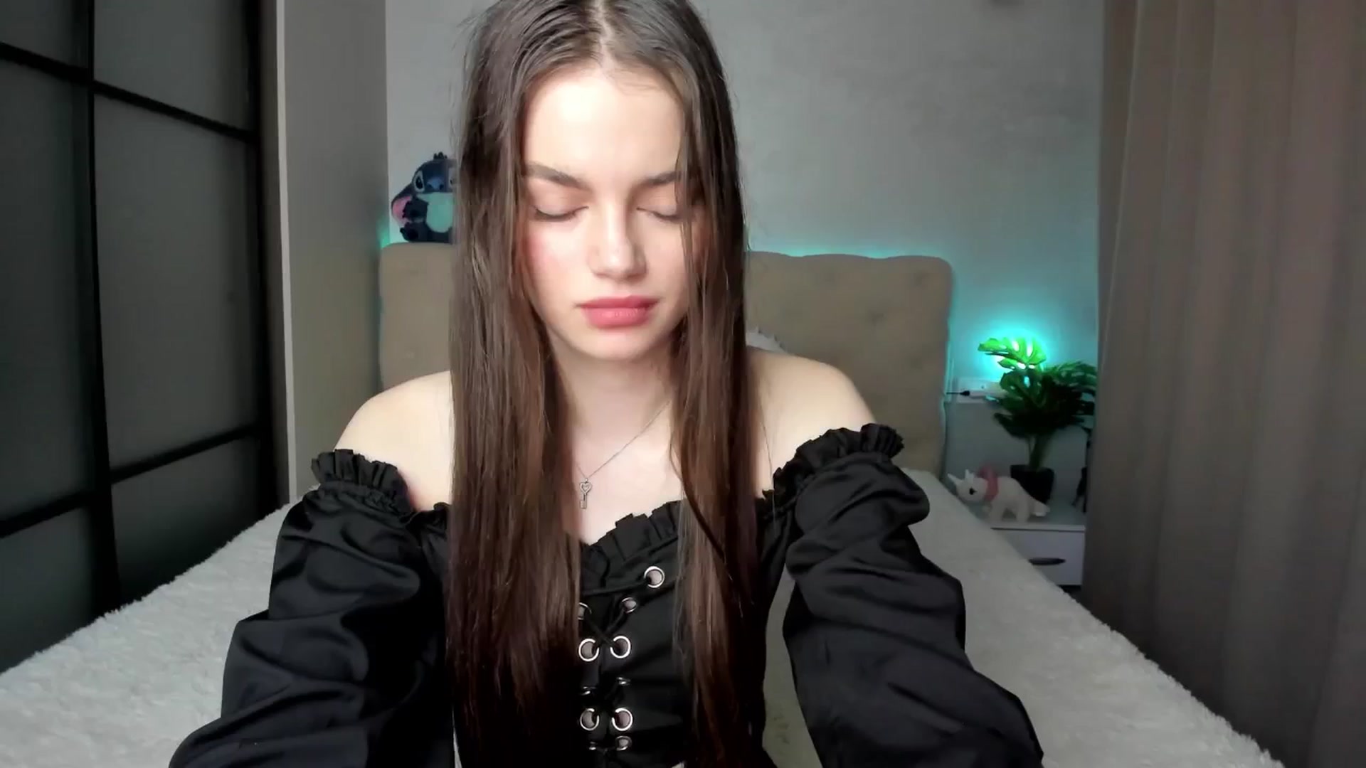 Gallery image thumbnail from Mias_Secret's myfreecams stream on, 04/14/2025, 04:14 image 5 of 20