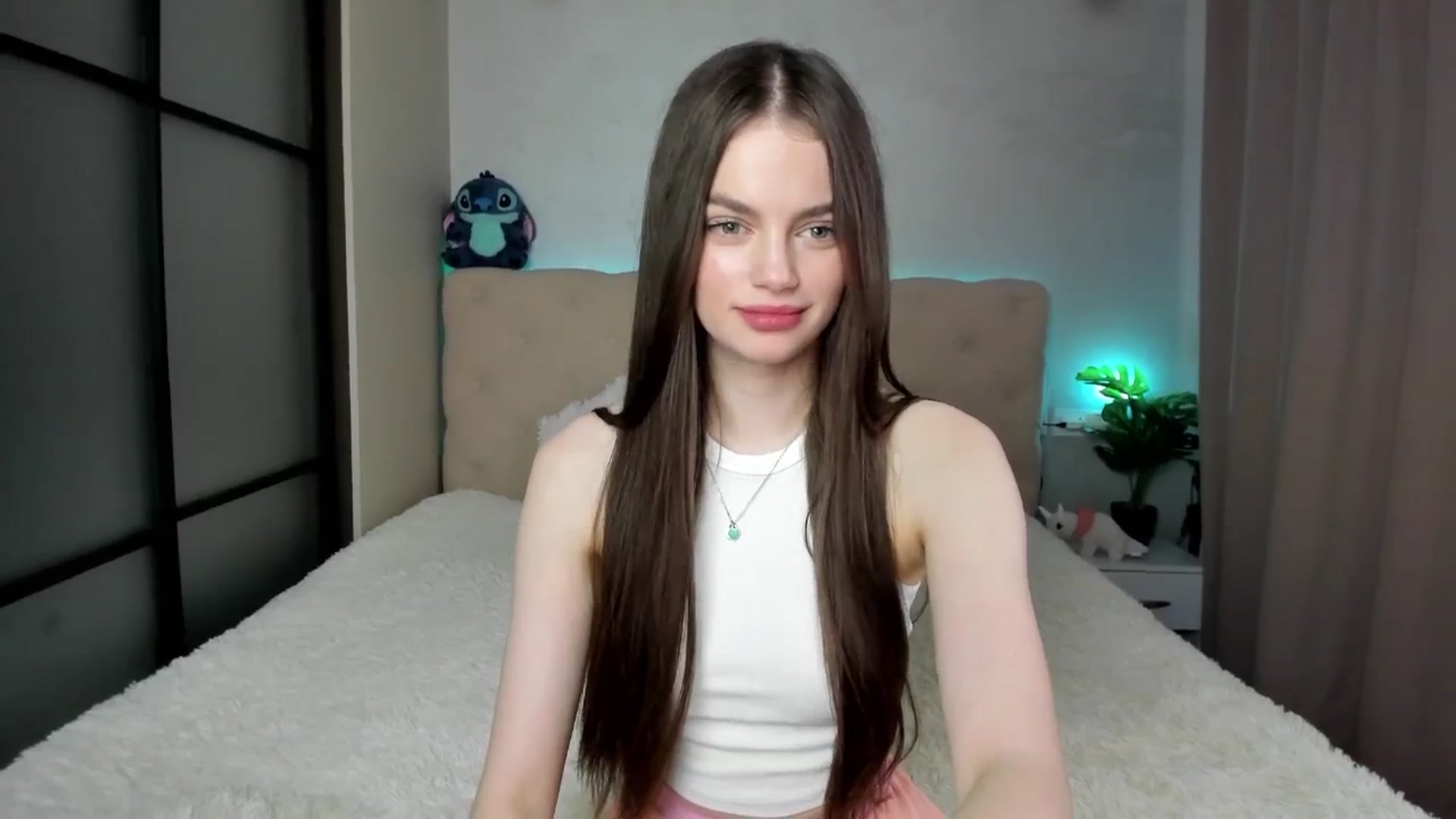 Gallery image thumbnail from Mias_Secret's myfreecams stream on, 04/15/2025, 06:09 image 12 of 20