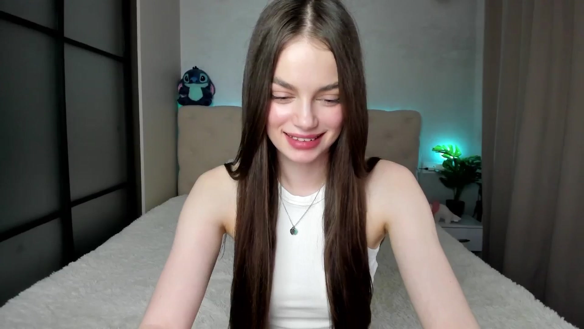 Gallery image thumbnail from Mias_Secret's myfreecams stream on, 04/15/2025, 06:09 image 9 of 20