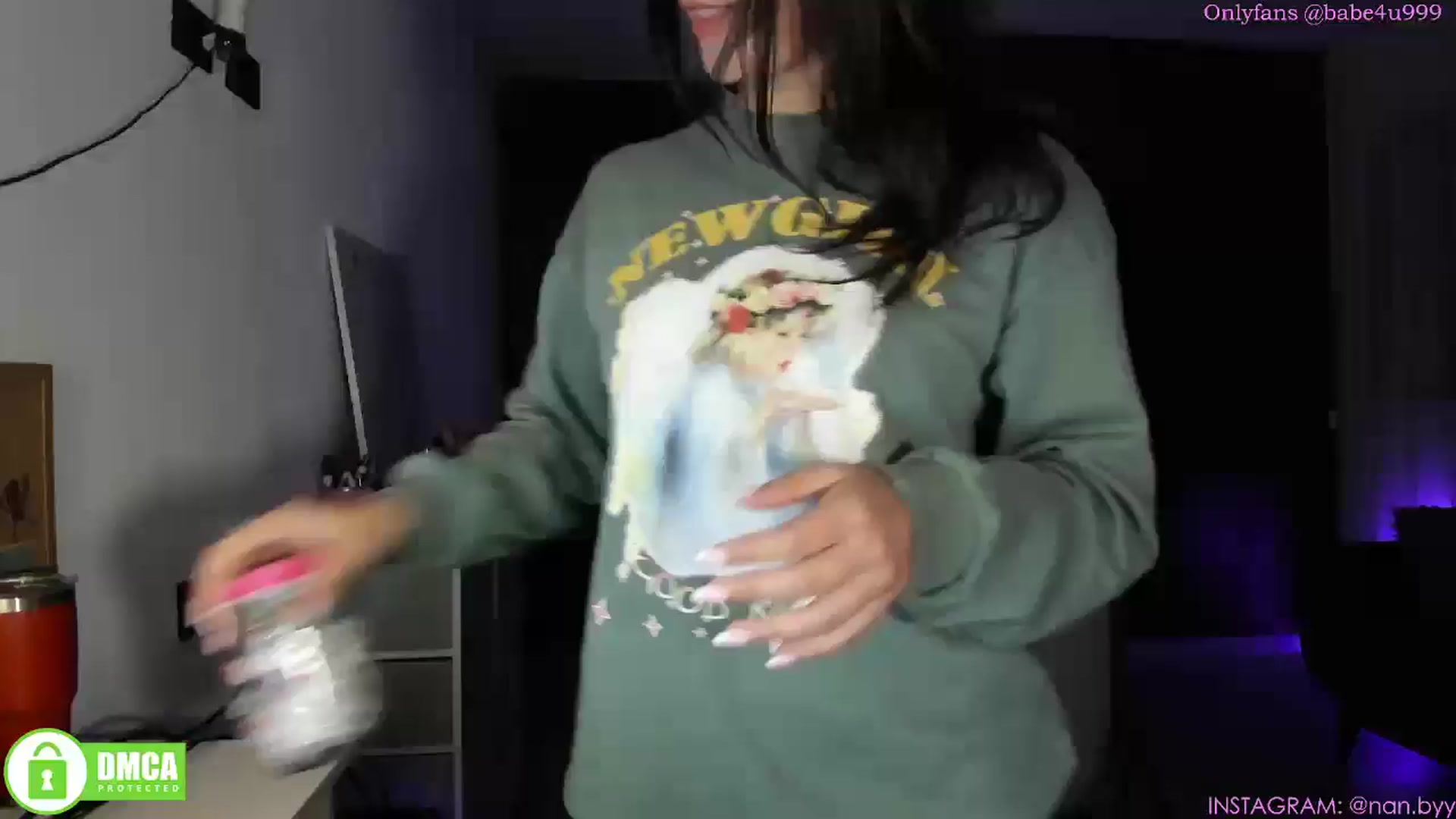 Gallery image thumbnail from MiauuB's myfreecams stream on, 02/26/2025, 03:16 image 13 of 20