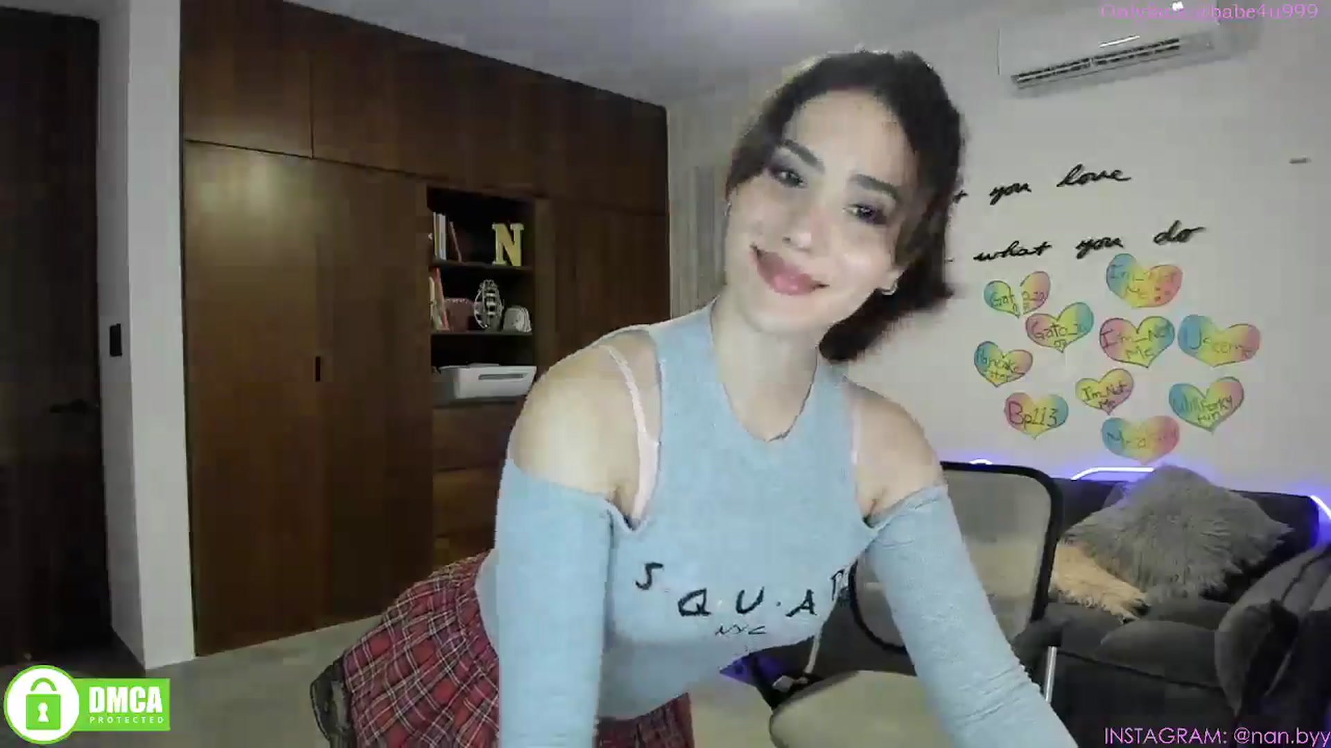 Gallery image thumbnail from MiauuB's myfreecams stream on, 04/18/2025, 02:58 image 6 of 20