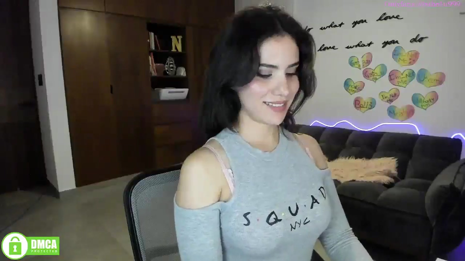 Gallery image thumbnail from MiauuB's myfreecams stream on, 04/18/2025, 04:48 image 17 of 20