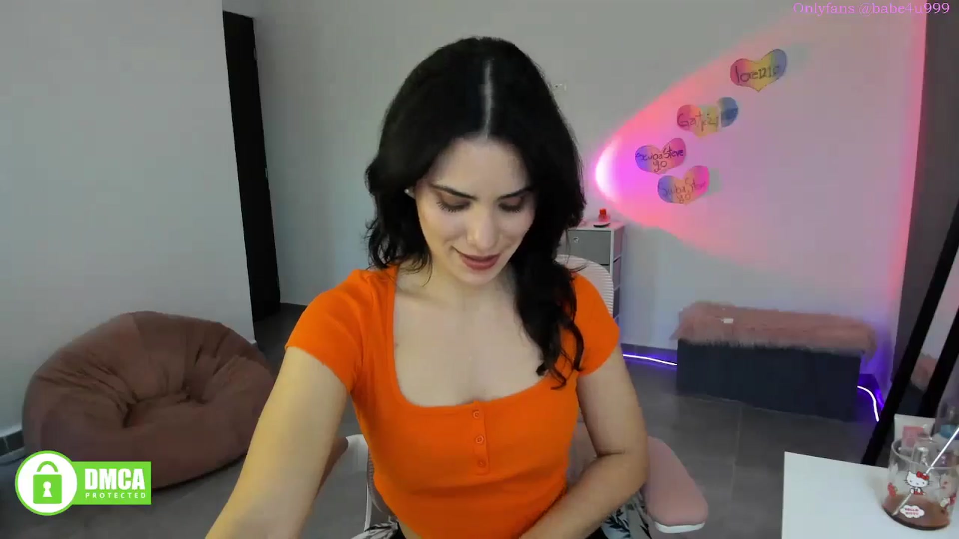Gallery image thumbnail from MiauuB's myfreecams stream on, 08/23/2025, 24:02 image 12 of 20
