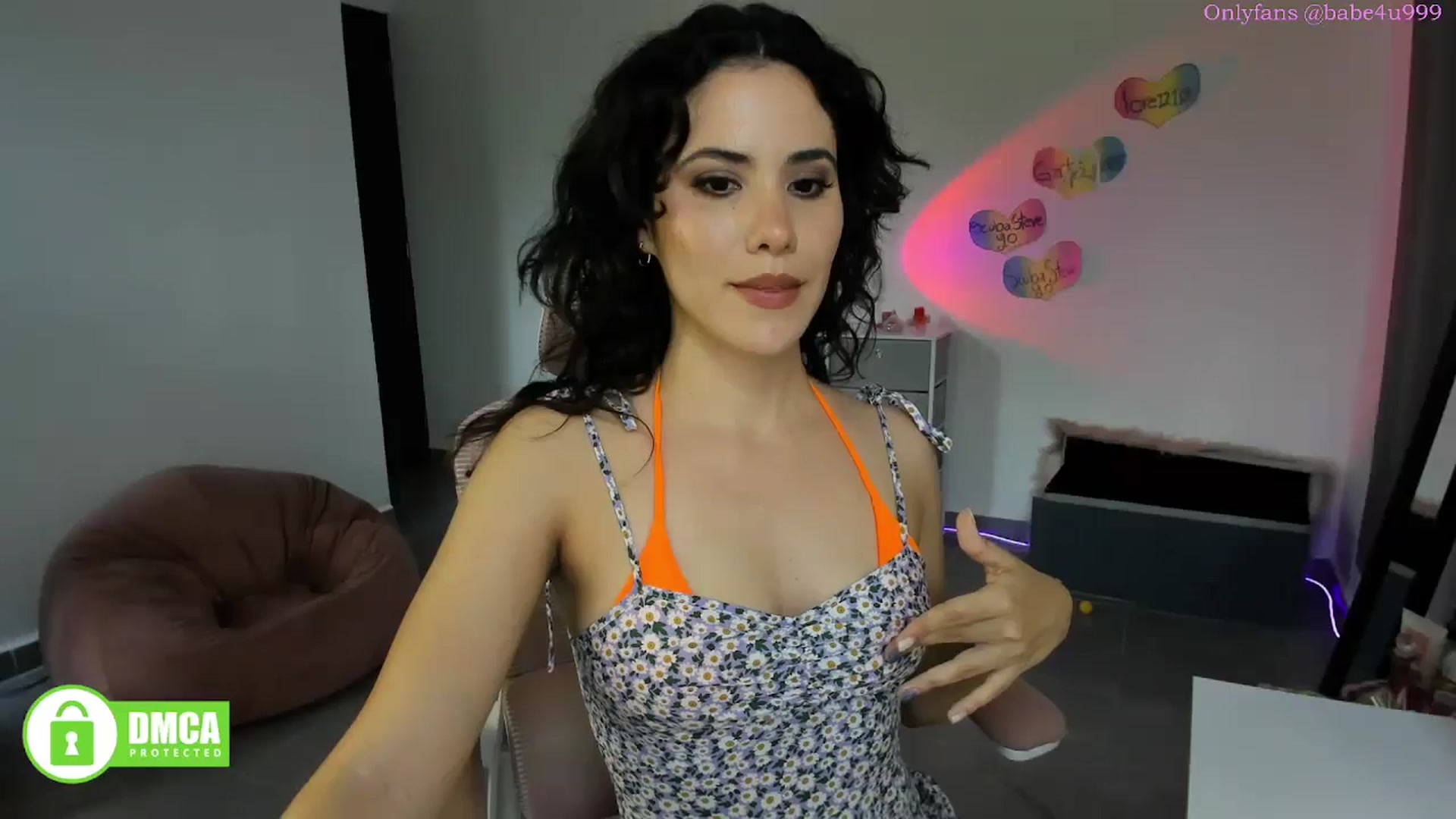 Gallery image thumbnail from MiauuB's myfreecams stream on, 08/25/2025, 23:36 image 2 of 20