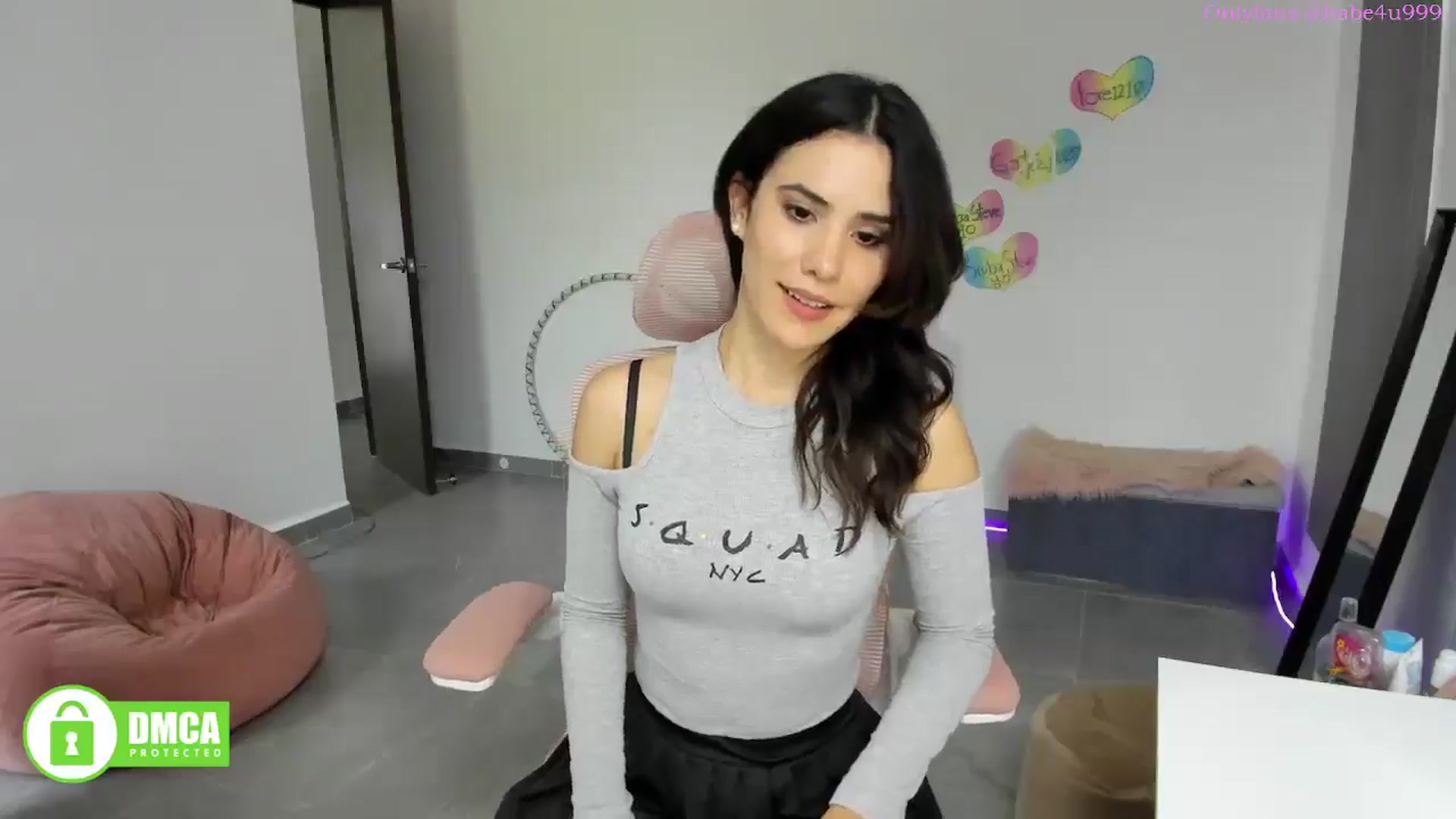 Gallery image thumbnail from MiauuB's myfreecams stream on, 09/01/2025, 22:11 image 12 of 20