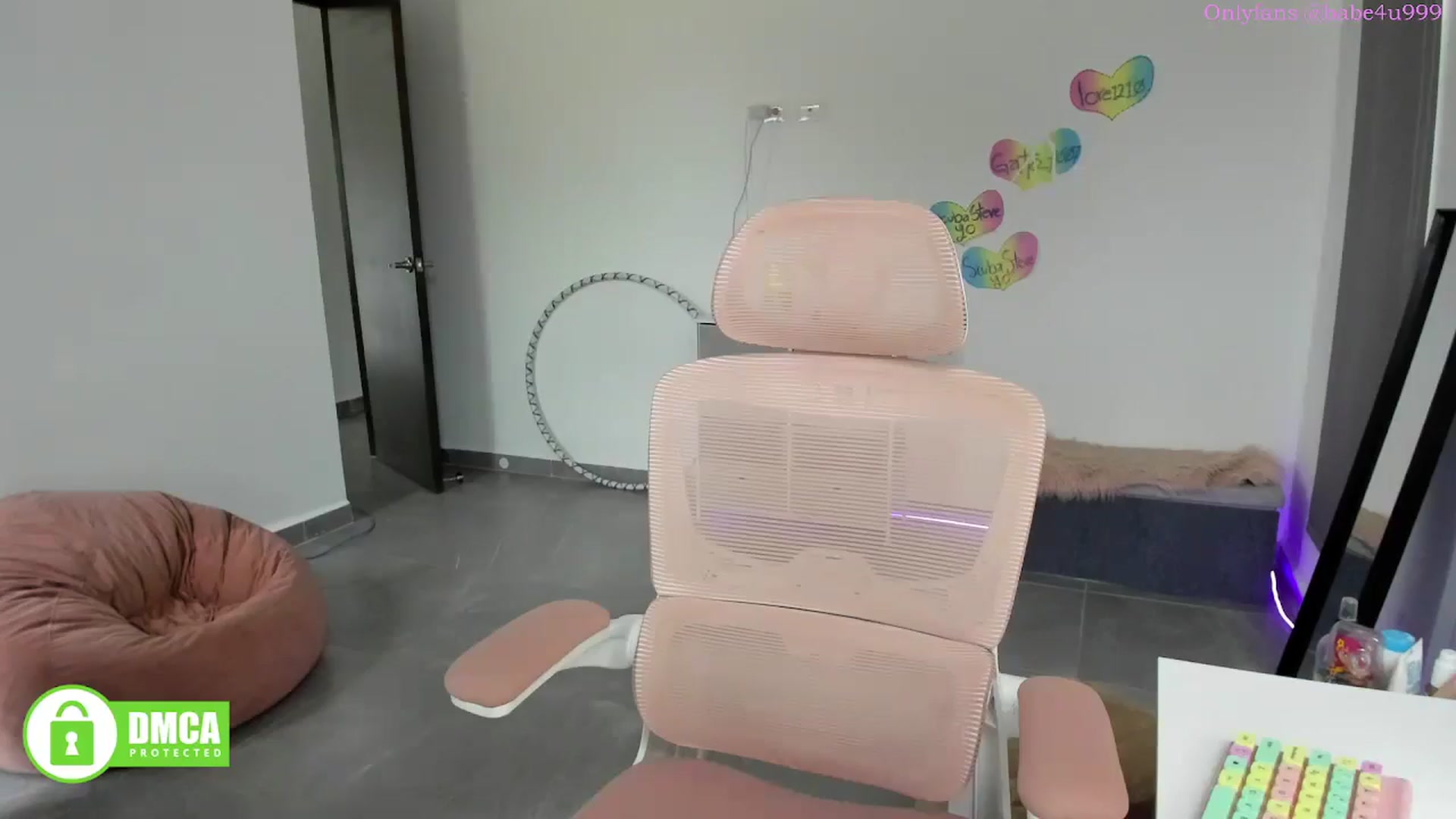 Gallery image thumbnail from MiauuB's myfreecams stream on, 09/01/2025, 22:11 image 7 of 20