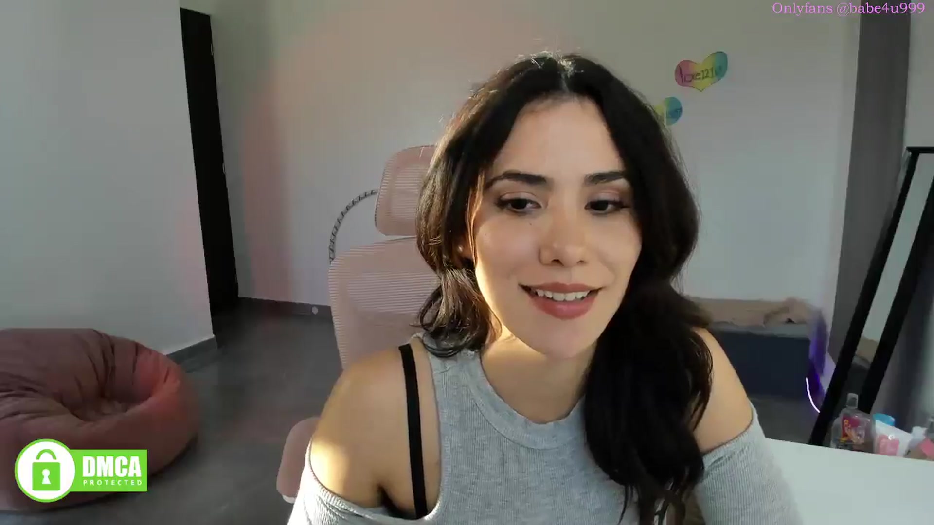 Gallery image thumbnail from MiauuB's myfreecams stream on, 09/02/2025, 24:01 image 4 of 20