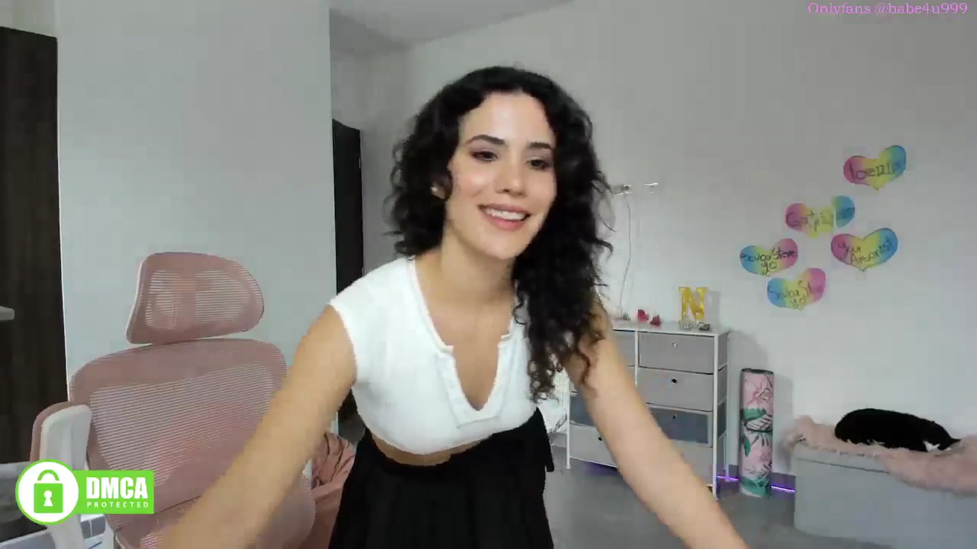 Gallery image thumbnail from MiauuB's myfreecams stream on, 09/29/2025, 19:37 image 10 of 20