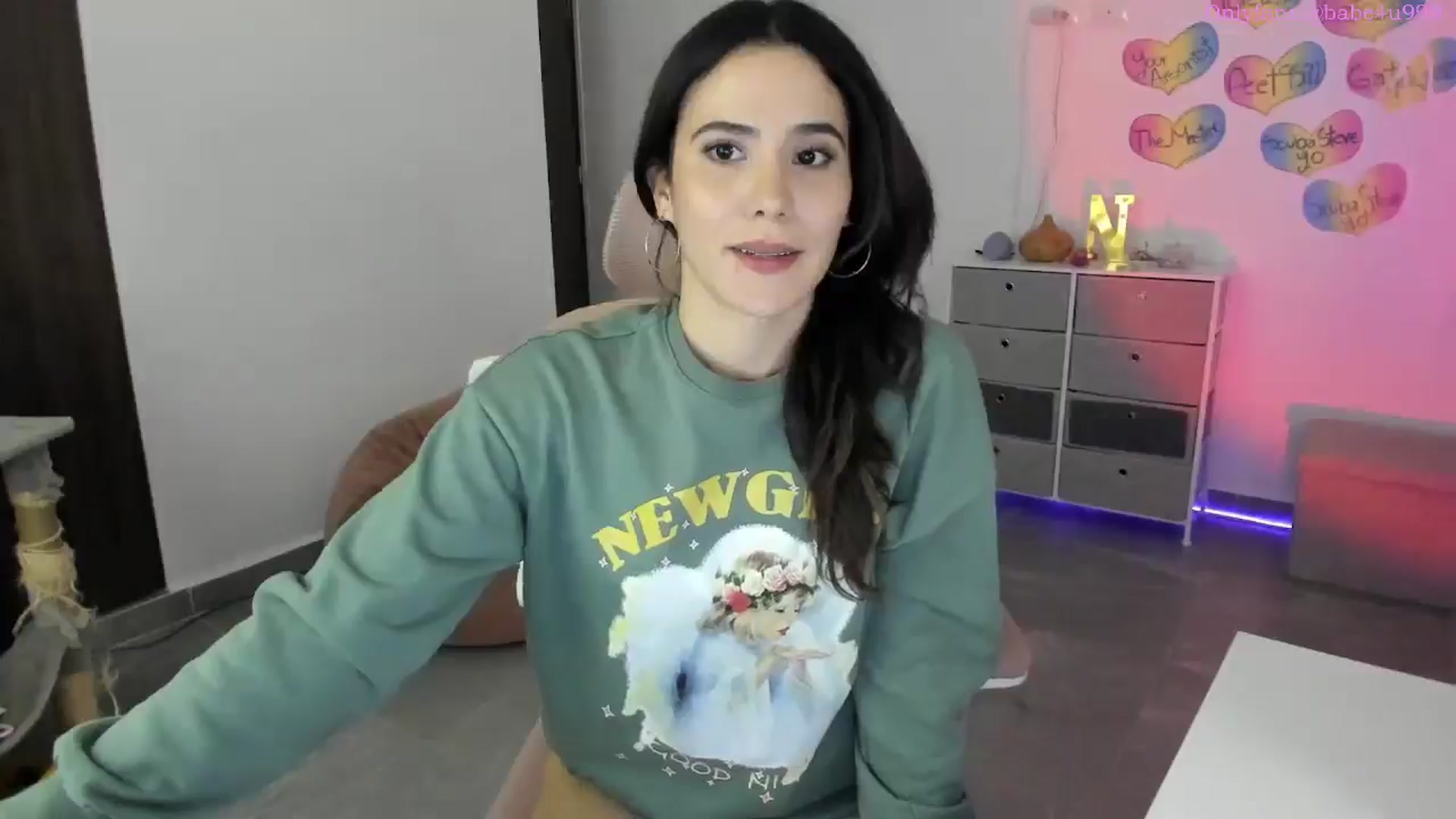 Gallery image thumbnail from MiauuB's myfreecams stream on, 11/09/2025, 04:04 image 4 of 20