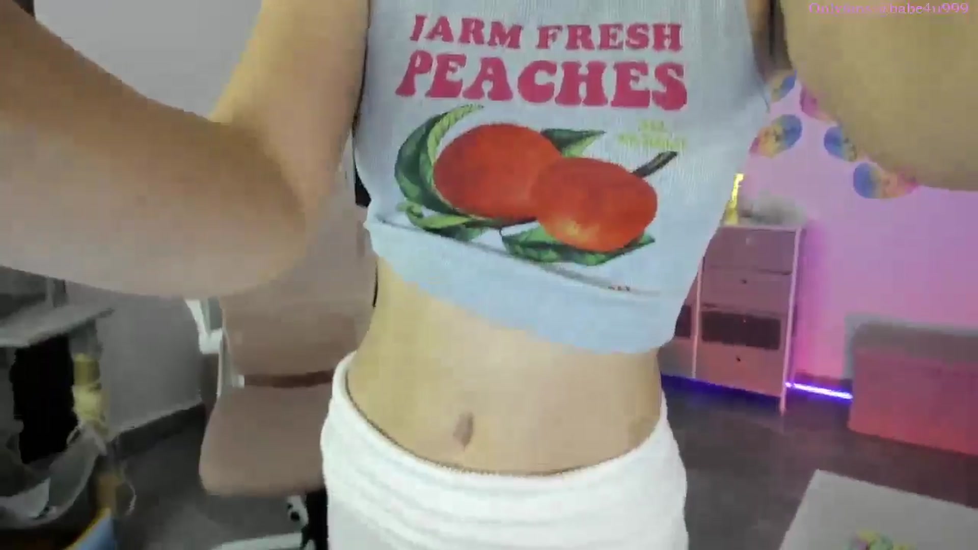 Gallery image thumbnail from MiauuB's myfreecams stream on, 11/12/2025, 02:51 image 5 of 20