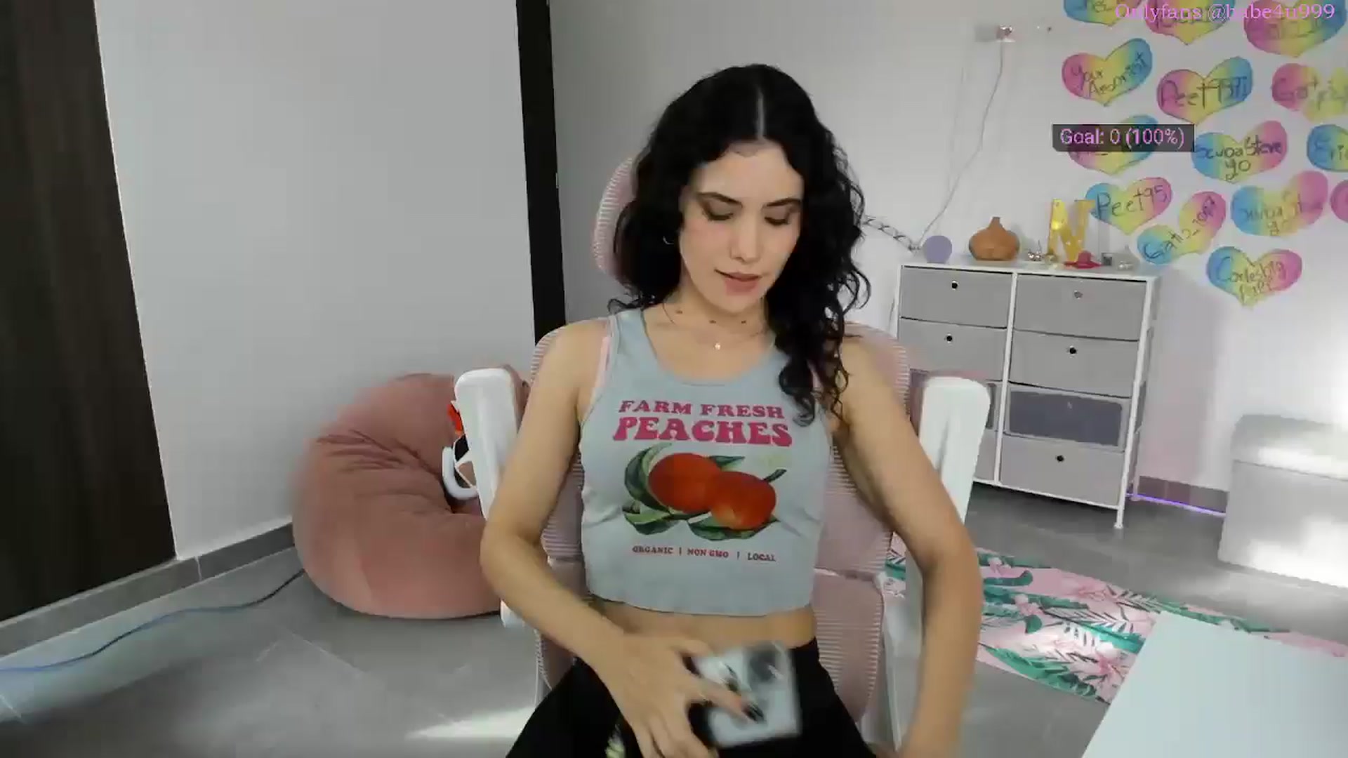 Gallery image thumbnail from MiauuB's myfreecams stream on, 11/27/2025, 23:33 image 1 of 20
