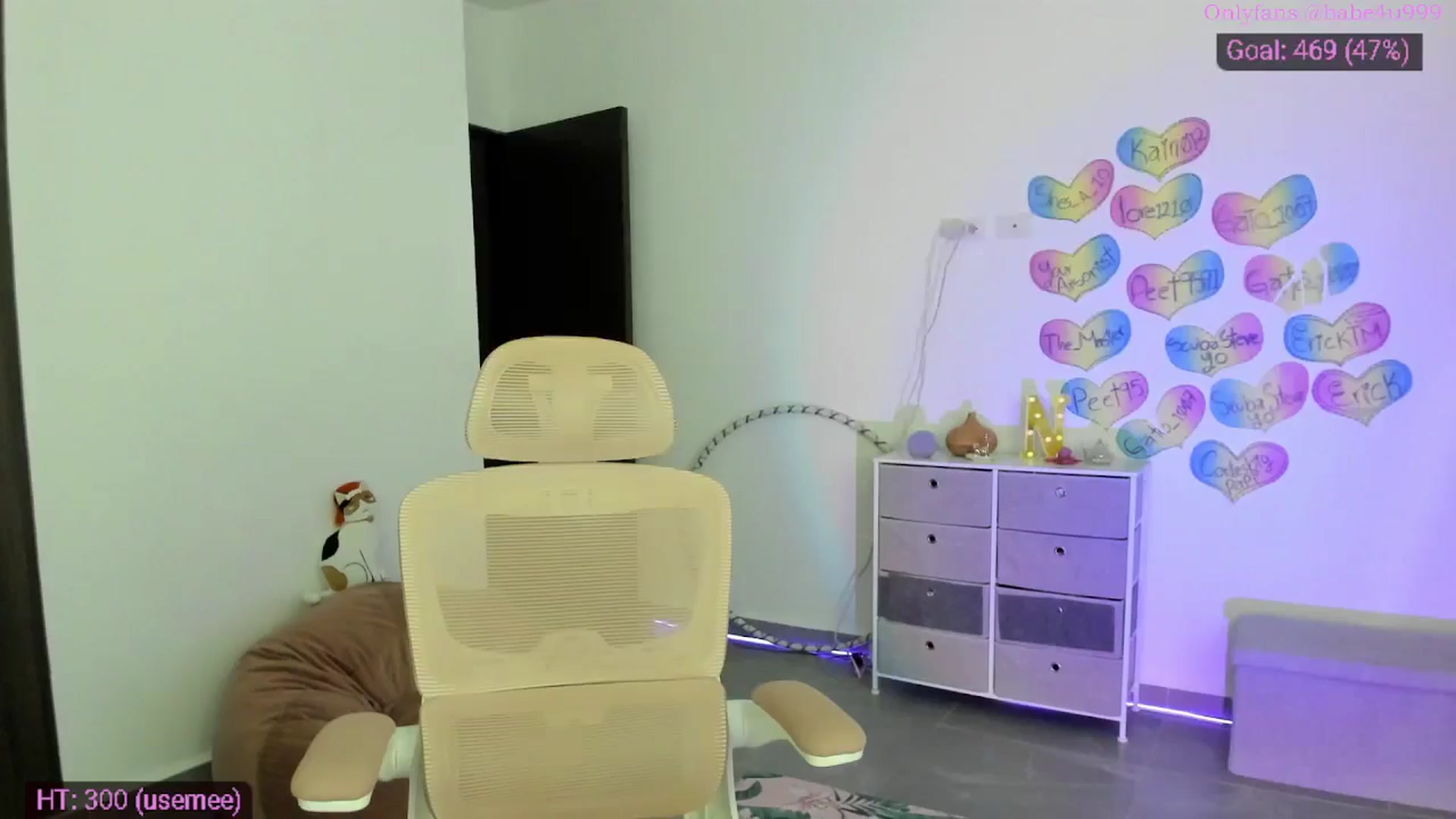 Gallery image thumbnail from MiauuB's myfreecams stream on, 11/30/2025, 03:07 image 12 of 20