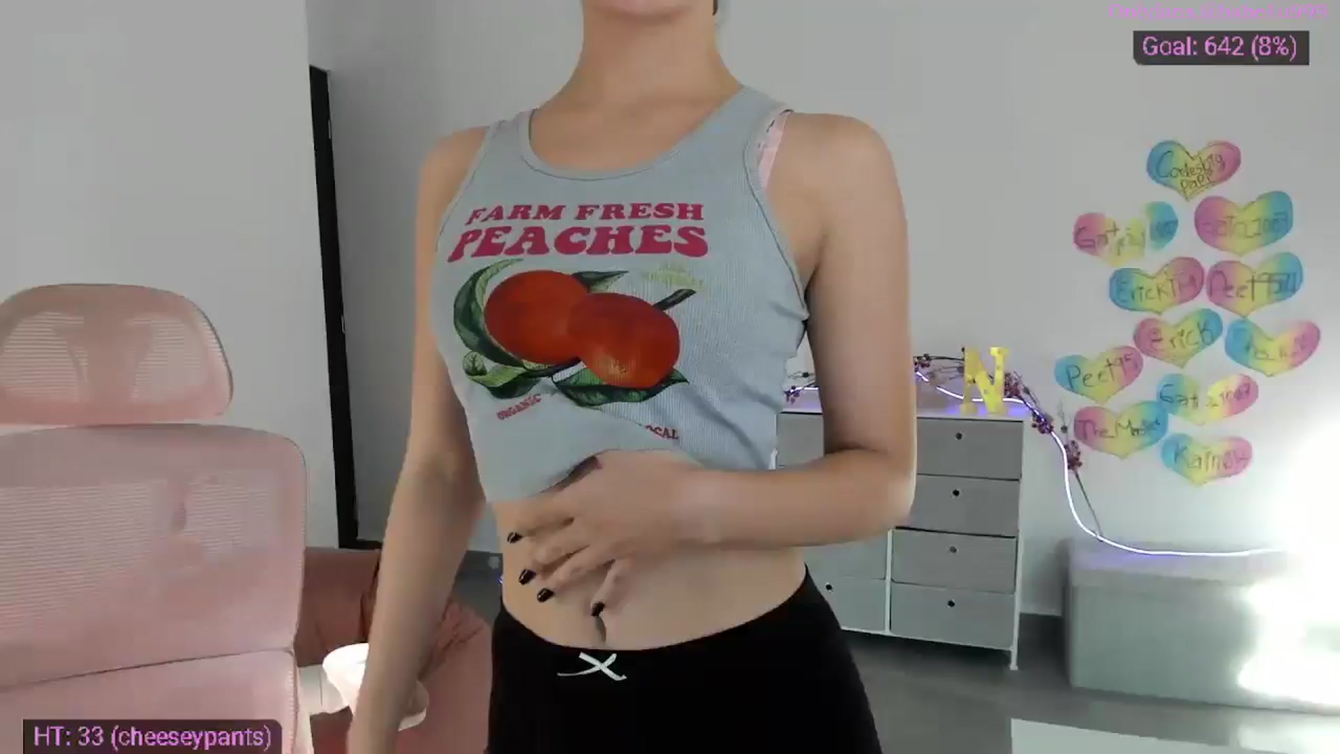 Gallery image thumbnail from MiauuB's myfreecams stream on, 12/04/2025, 23:11 image 3 of 20