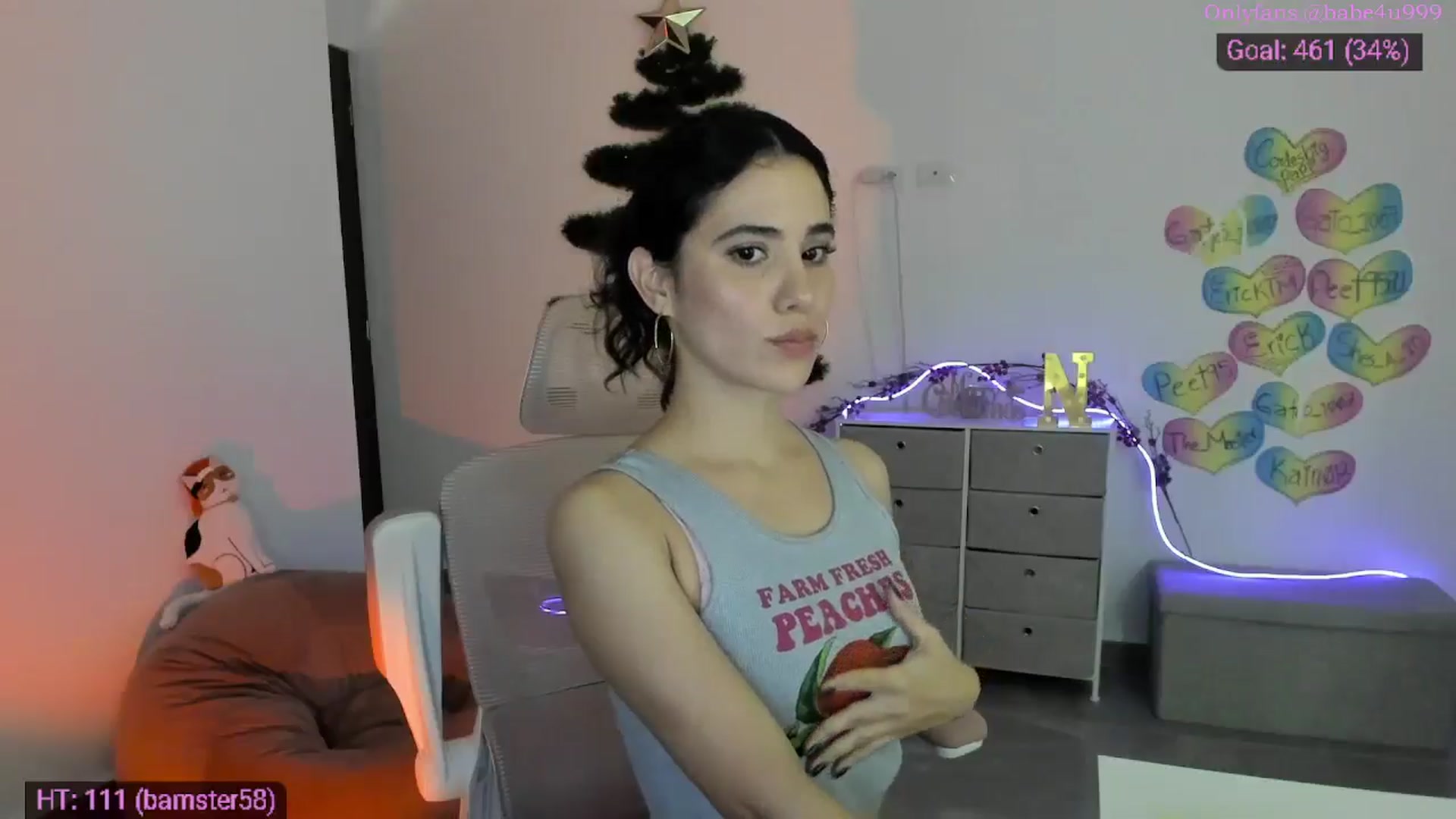 Gallery image thumbnail from MiauuB's myfreecams stream on, 12/04/2025, 23:11 image 9 of 20