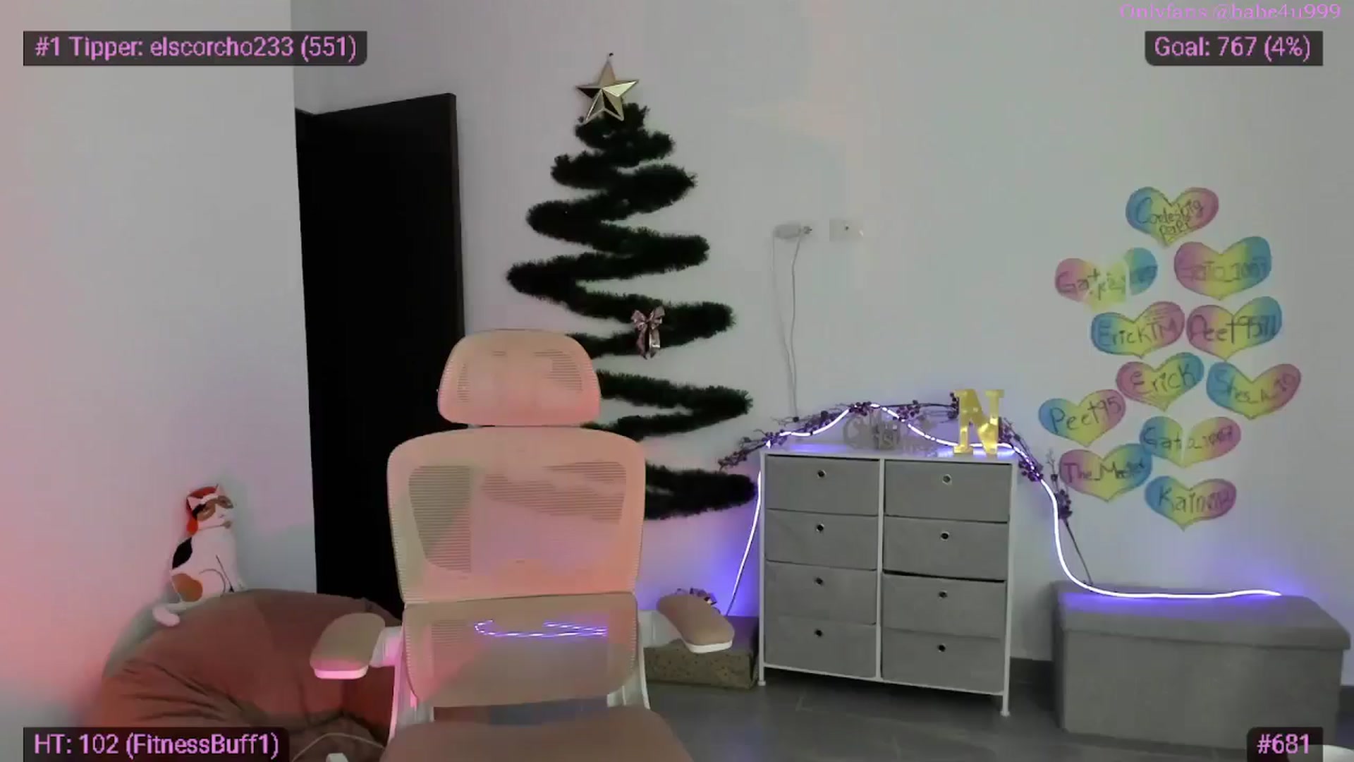 Gallery image thumbnail from MiauuB's myfreecams stream on, 12/08/2025, 02:27 image 9 of 20