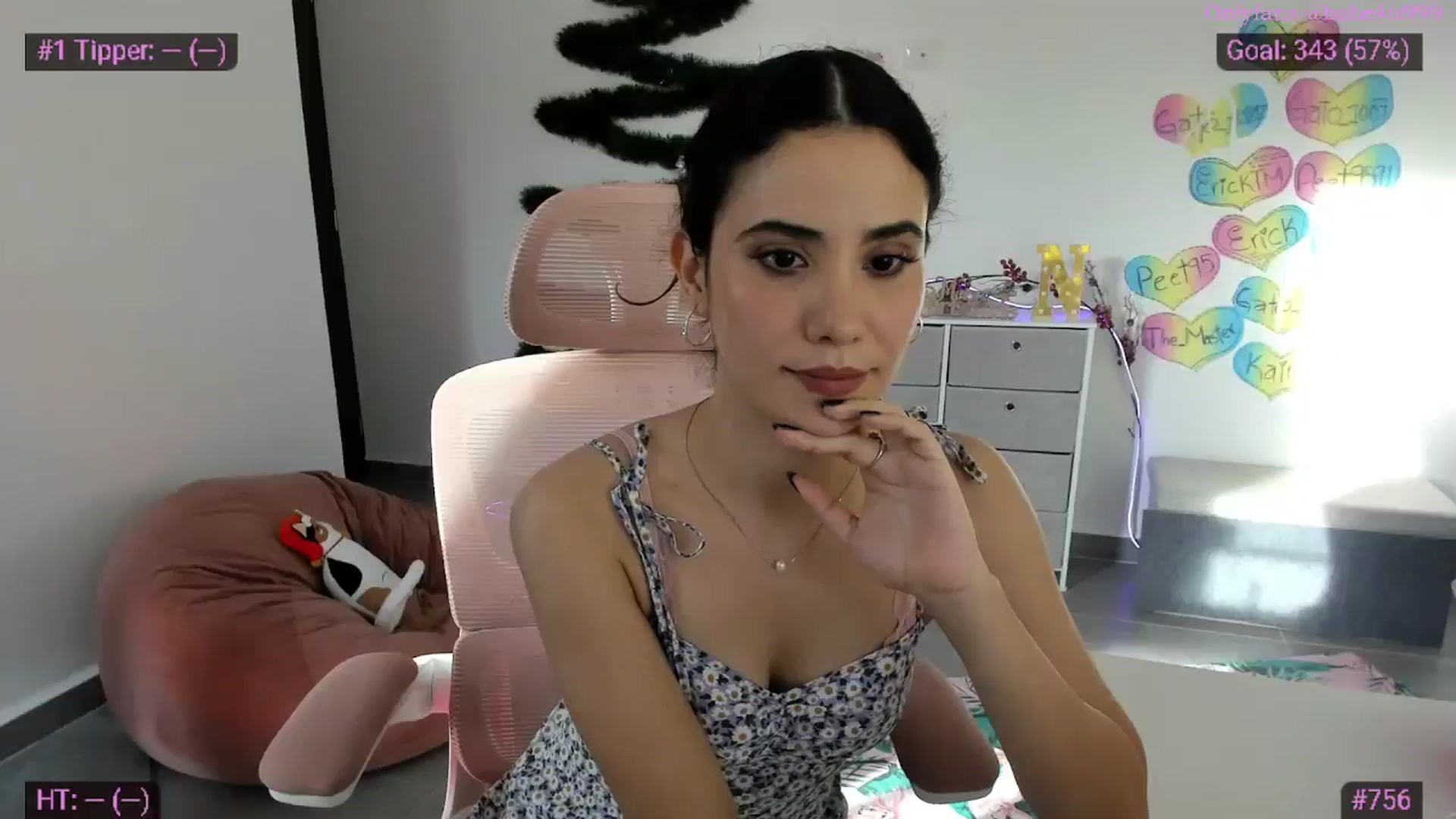 Gallery image thumbnail from MiauuB's myfreecams stream on, 12/11/2025, 22:47 image 2 of 20