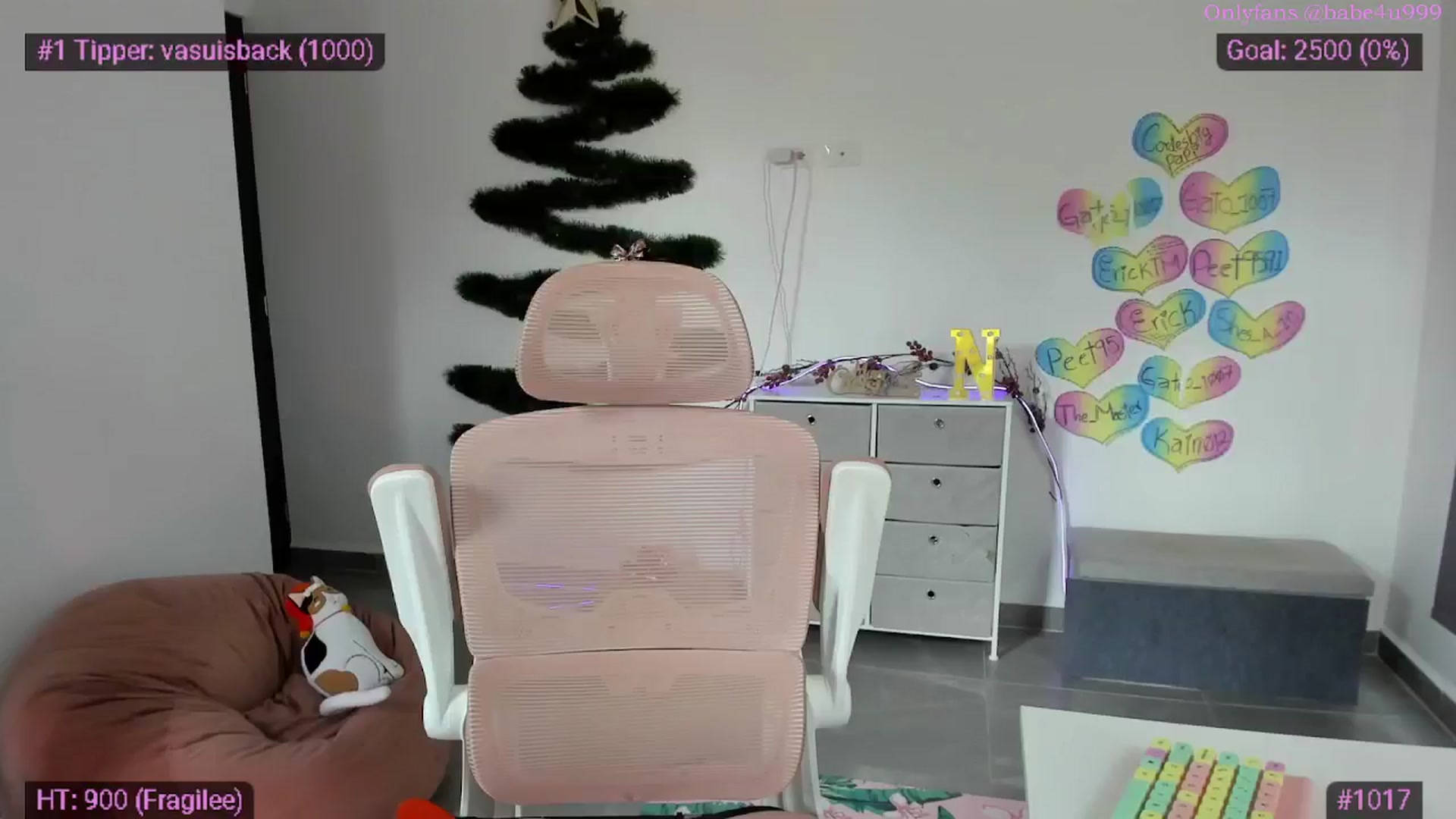 Gallery image thumbnail from MiauuB's myfreecams stream on, 12/31/2025, 21:14 image 12 of 20