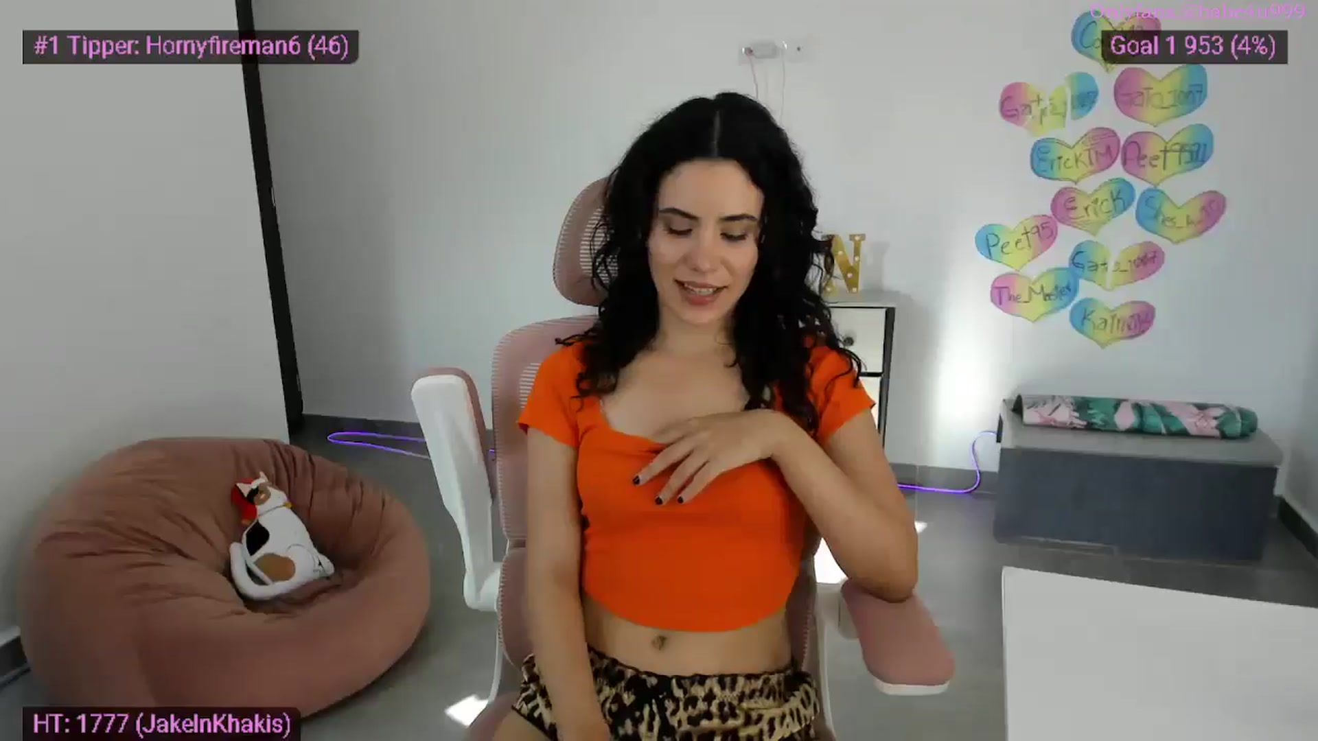 Gallery image thumbnail from MiauuB's myfreecams stream on, 01/22/2026, 21:18 image 14 of 20